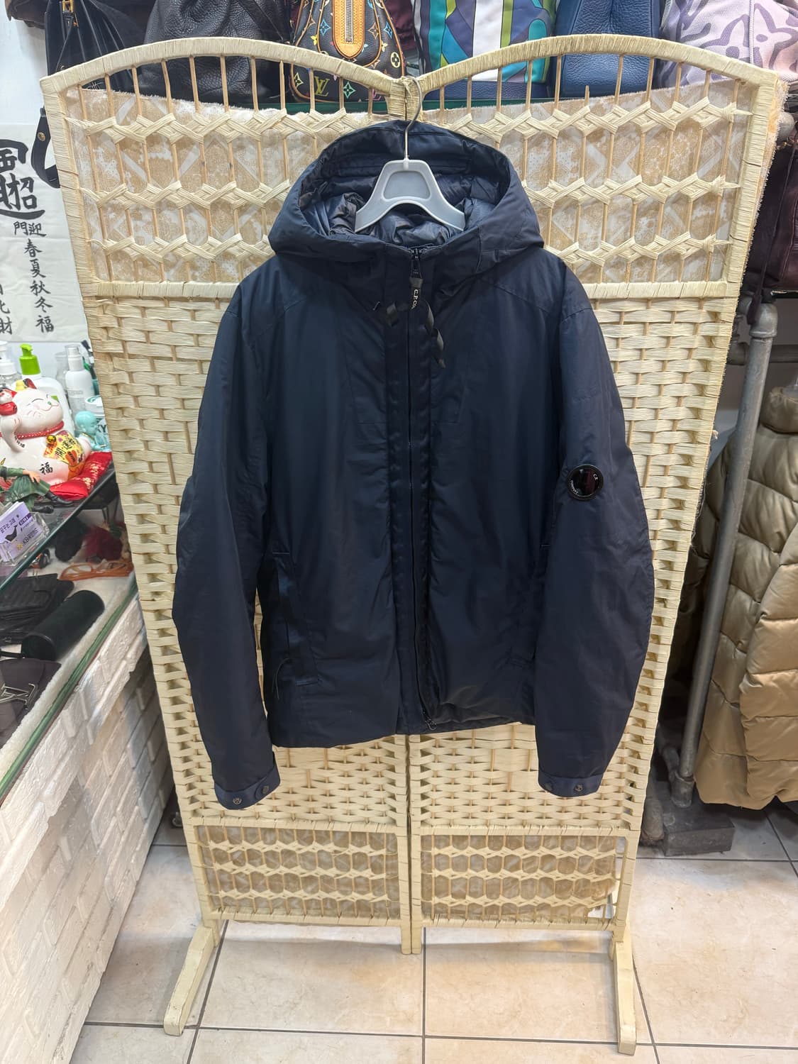 46/95 정품 cp컴퍼니 마이크로 M 후드 렌즈패딩 팝나 상품이미지1