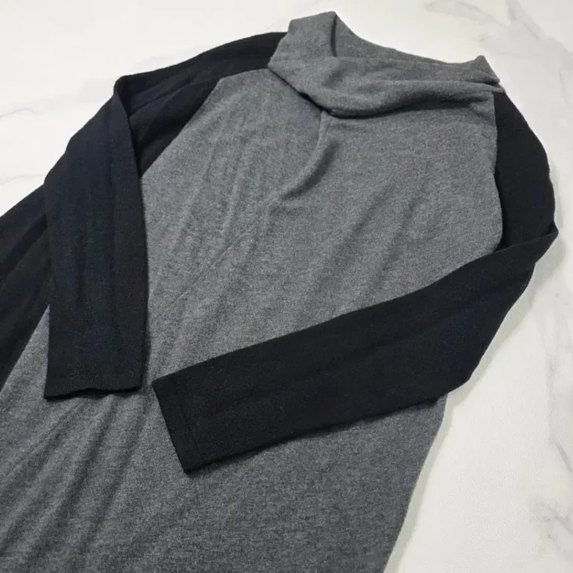 타임(TIME) 울 100% 배색 터틀넥 니트 원피스 Fre 상품이미지4