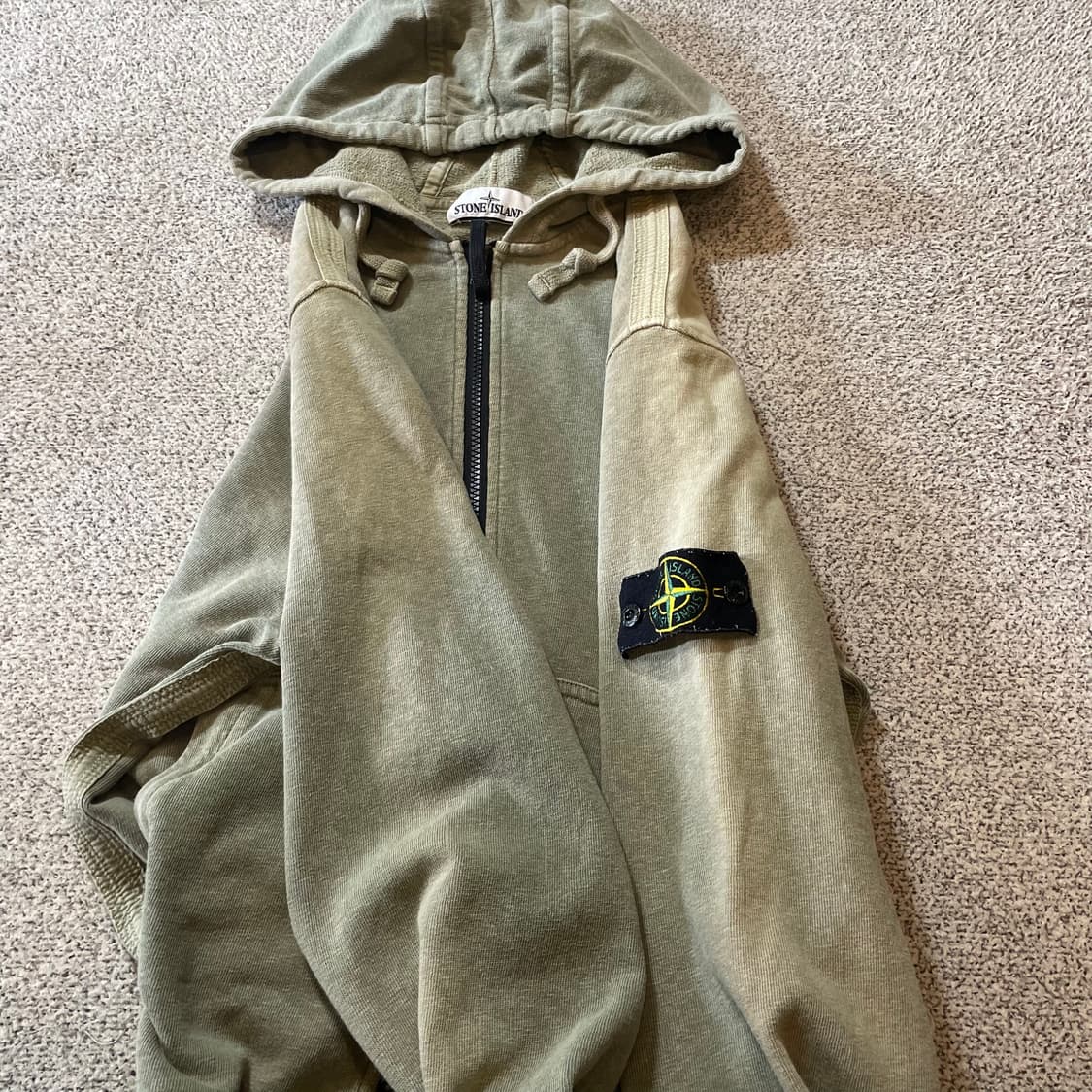 스톤아일랜드 피그먼트 후드집업 상품이미지5