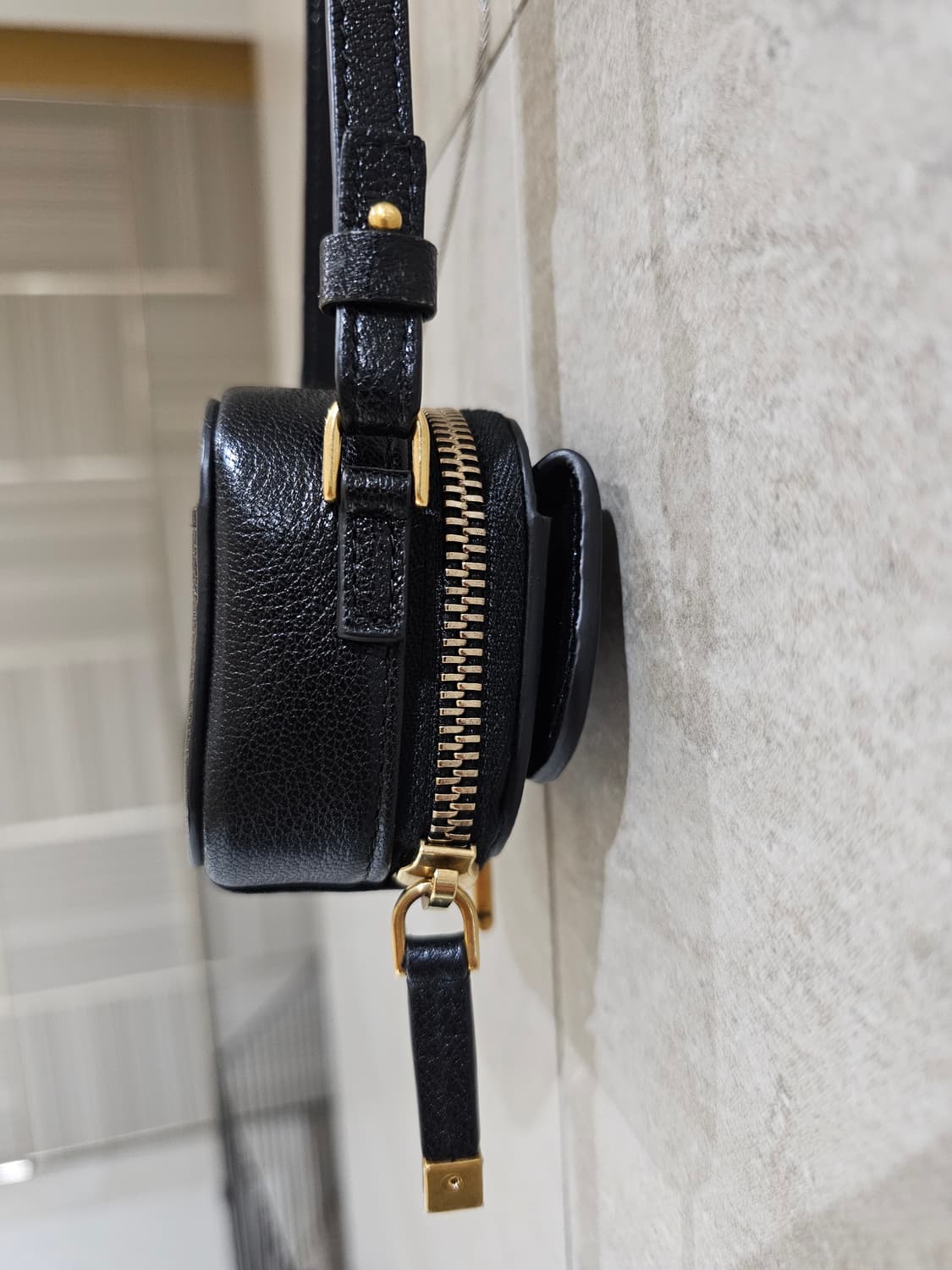 디올 새들 미니 숄더 스트랩 파우치 상품이미지3