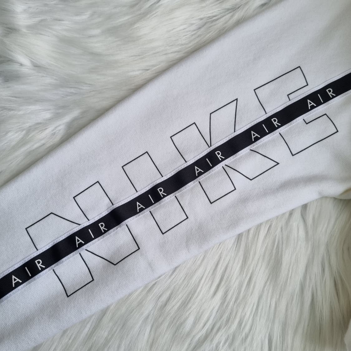 나이키 우먼 크롭탑 약기모 맨투맨 1972 상품이미지6