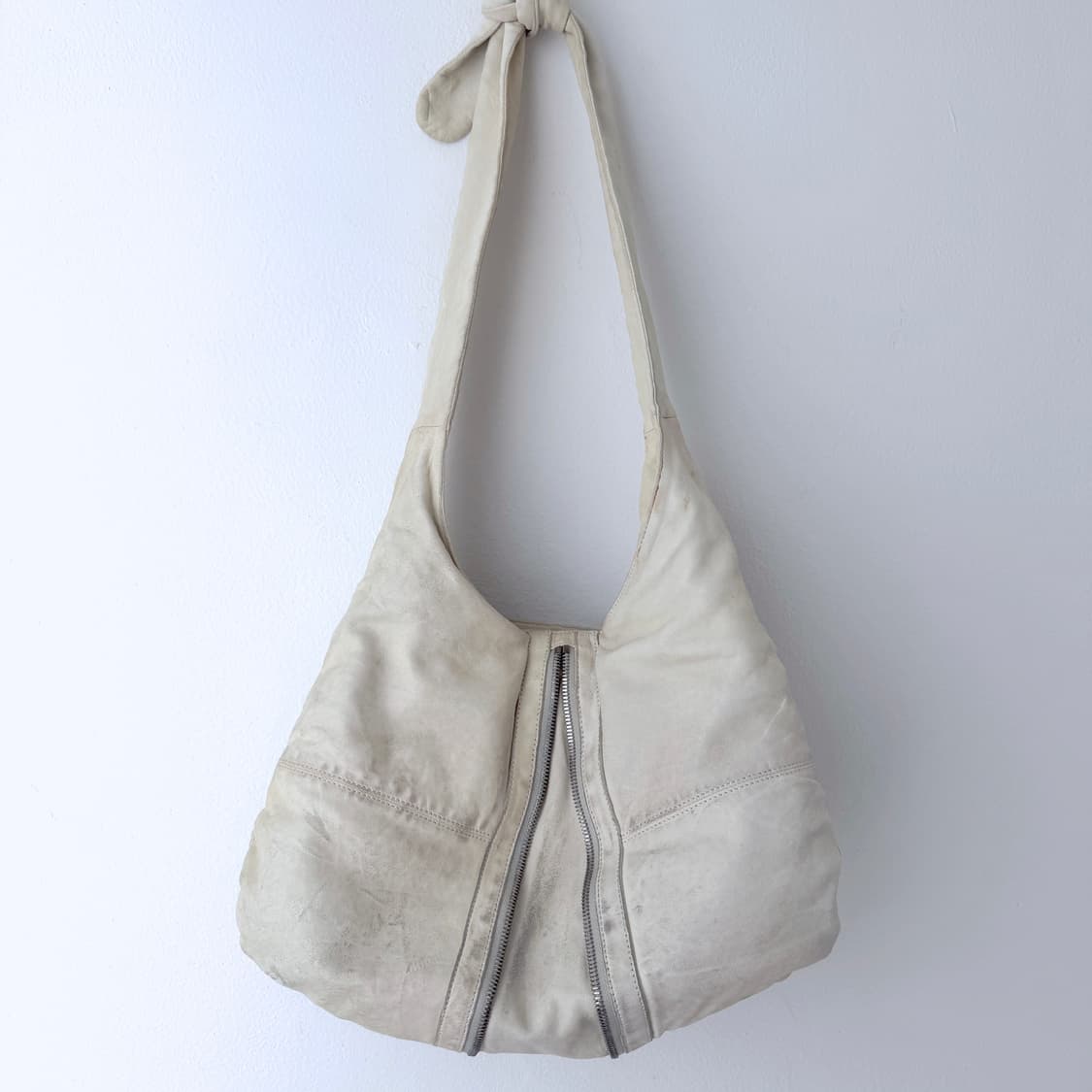 알렉산더왕 도나 호보백 화이트 상품이미지2