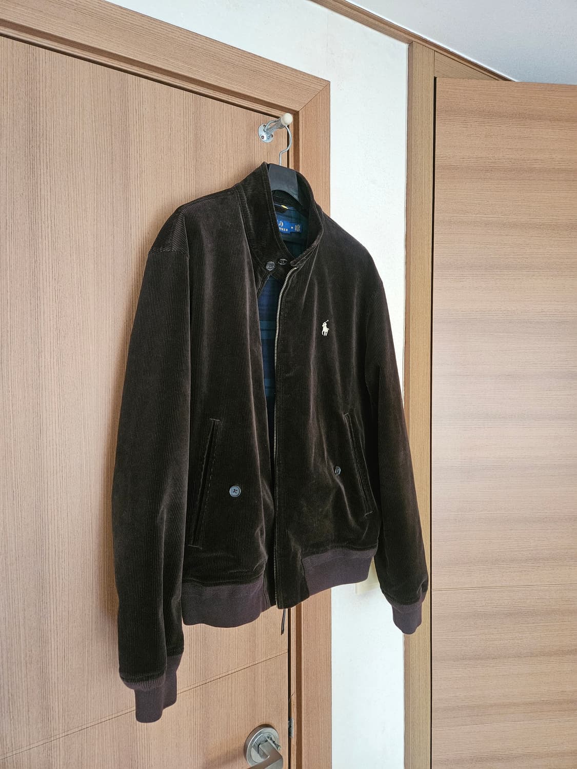 폴로 코듀로이 바라쿠다 앤틱브라운 M사이즈 상태 S급 상품이미지3