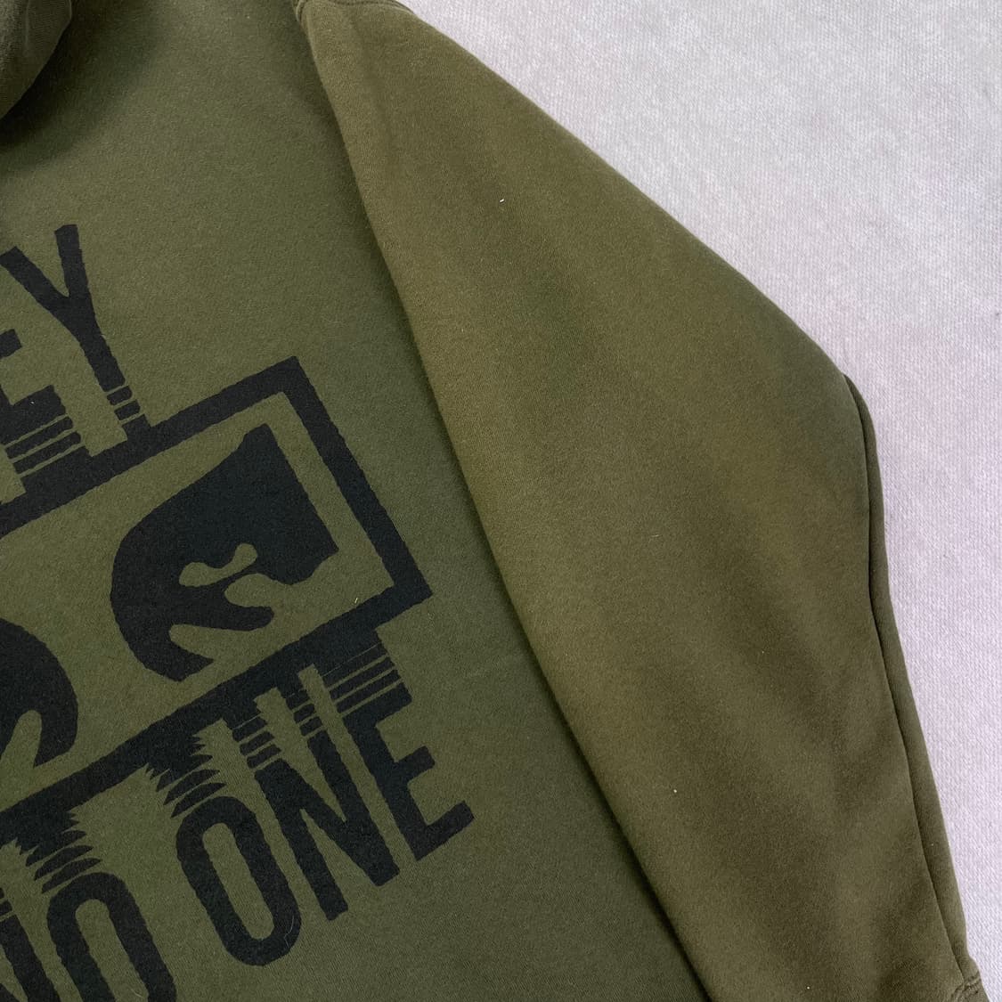 105 오베이 백로고 후드티 상품이미지8