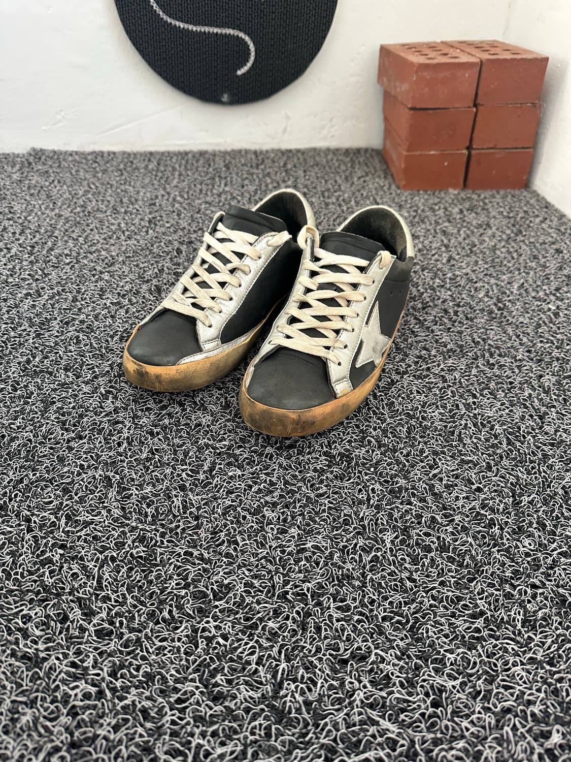 골든구스 슈퍼스타 블랙 실버 스니커즈 250 상품이미지1