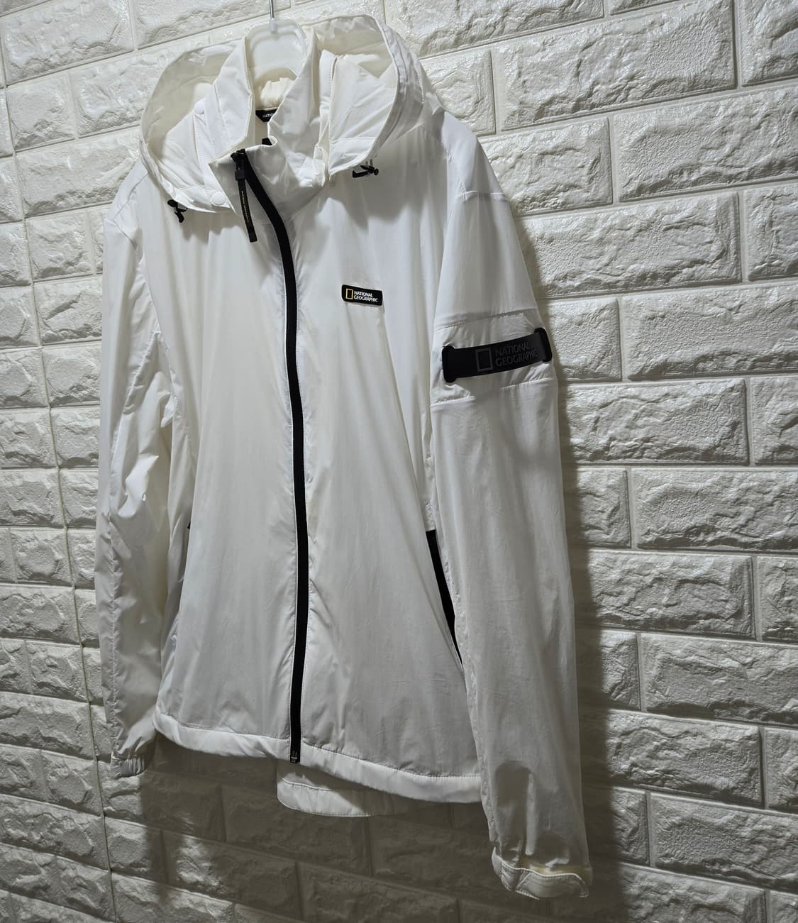 내셔널지오그래픽 패커블 경량 바람막이 자켓 95 상품이미지4