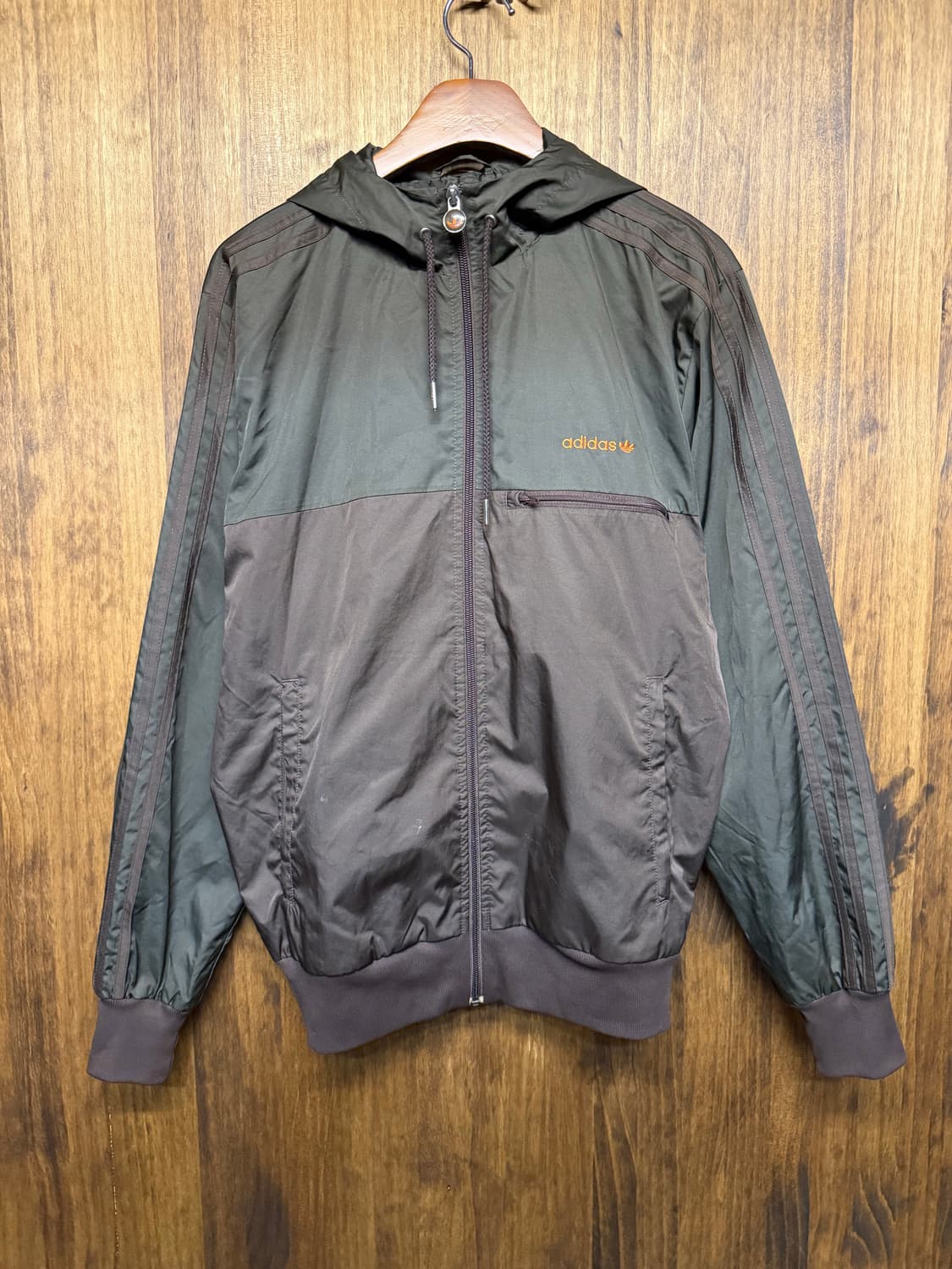 Adidas Windbreaker 상품이미지2