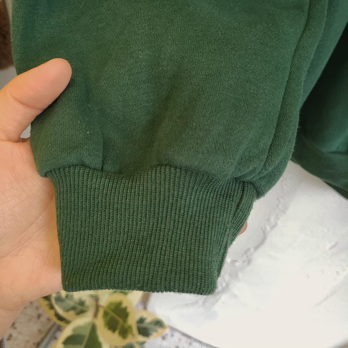 Gorge 딥그린 부클레터링 기모 맨투맨 상품이미지5