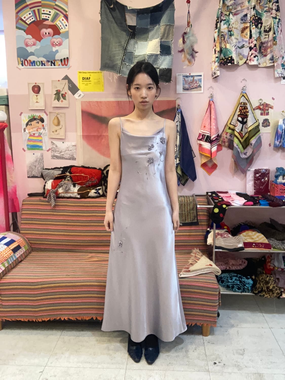 착샷) 실버 끈나시 플라워 새틴 파티 드레스 상품이미지8