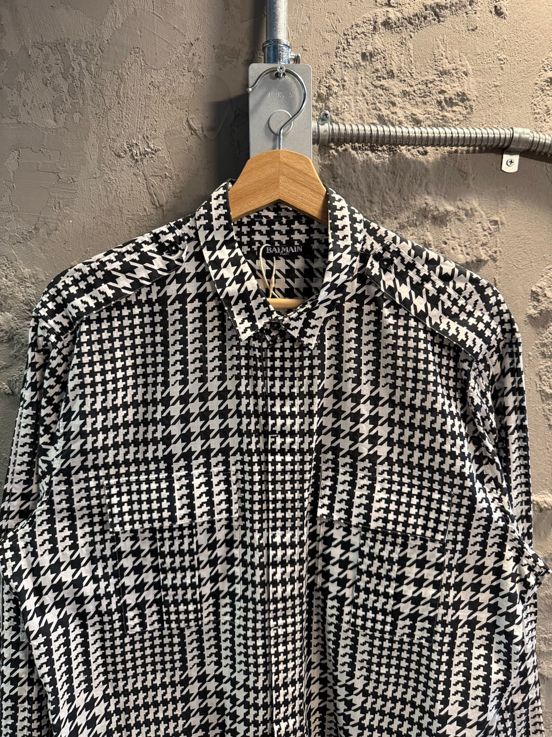 42 발망 BALMAIN 하운드투스 체크 셔츠 블랙 화이트 상품이미지4