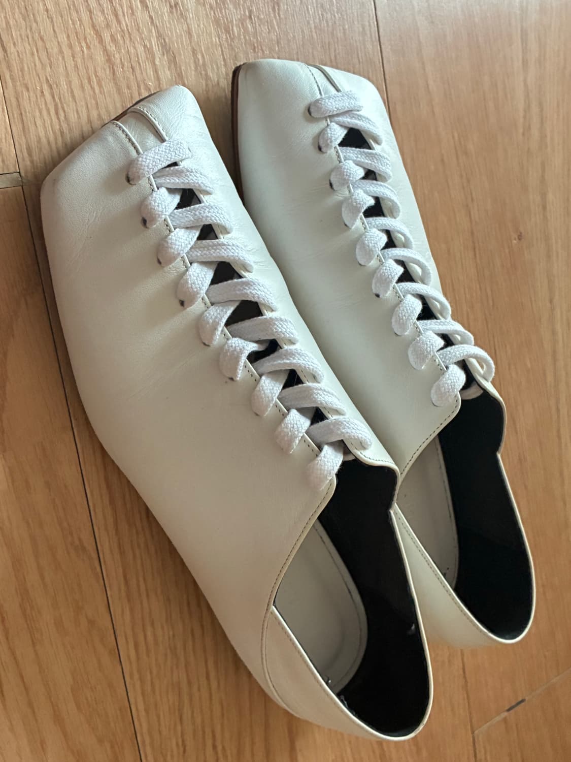 플랫아파트먼트 르메르맛 레이스업 플랫 상품이미지3