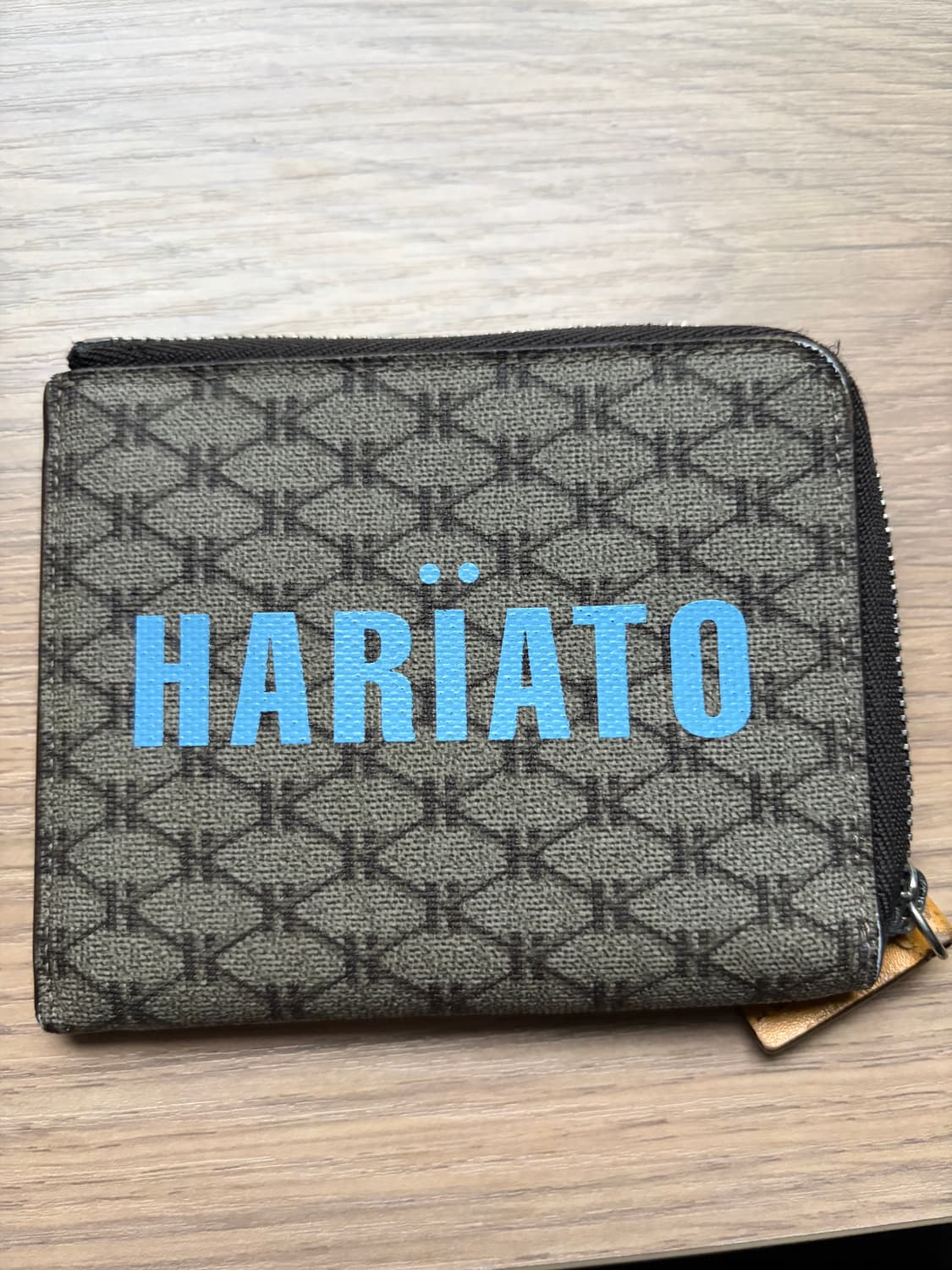 헤지스 지갑 상품이미지1