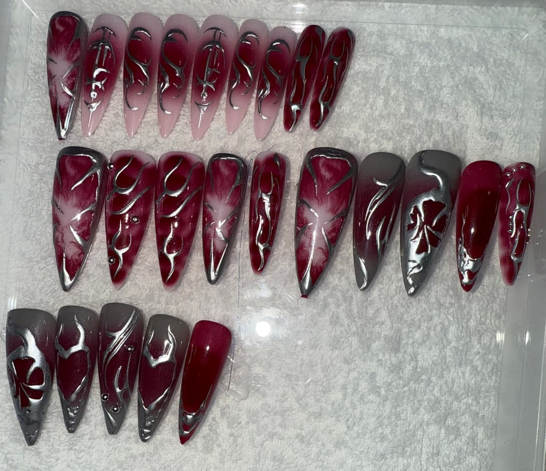 실버 레드와인 컬러 스틸레토 네일팁 3세트 상품이미지3
