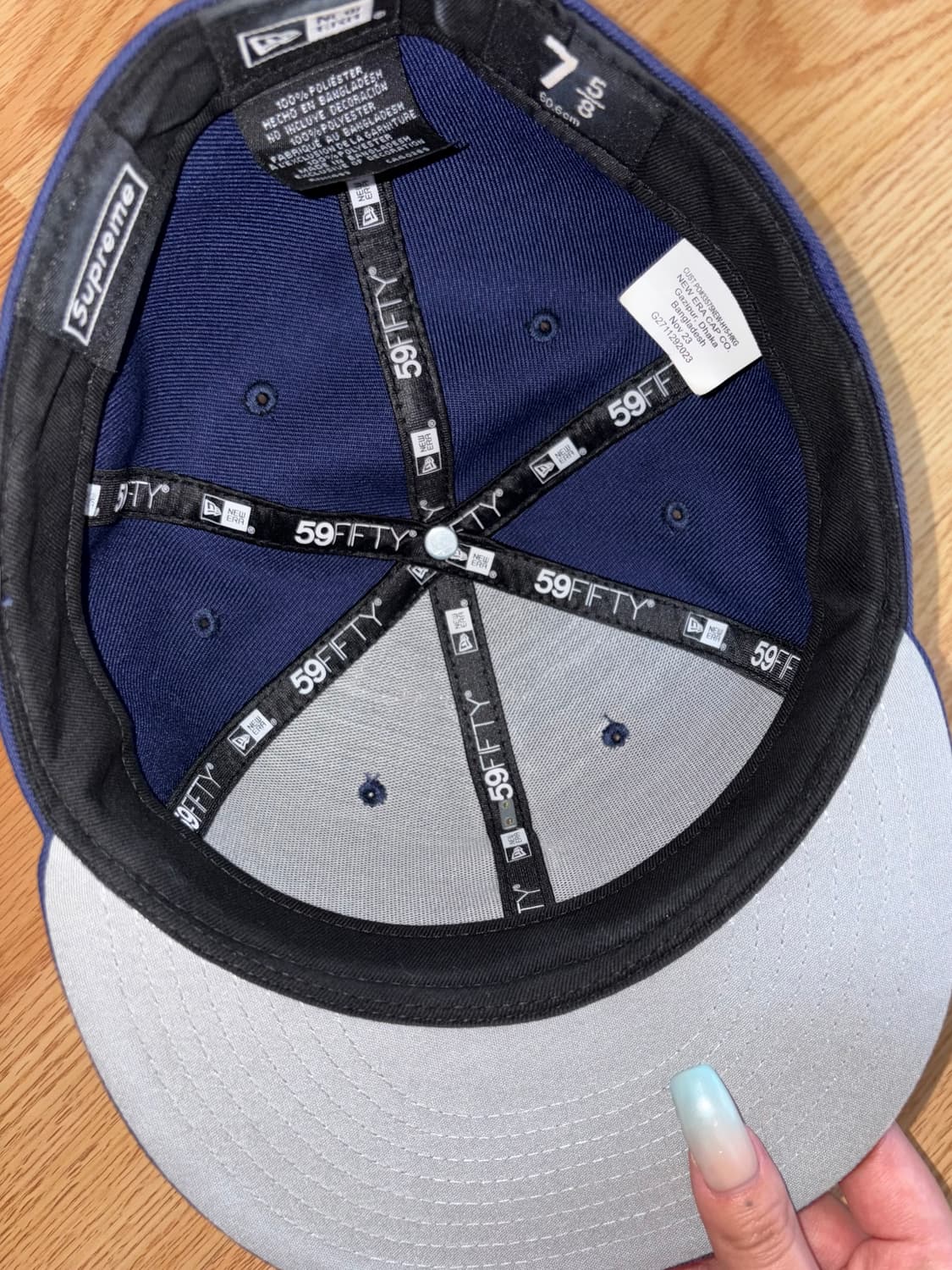 슈프림 뉴에라 골드 크로스 S로고 네이비 스냅백 상품이미지4