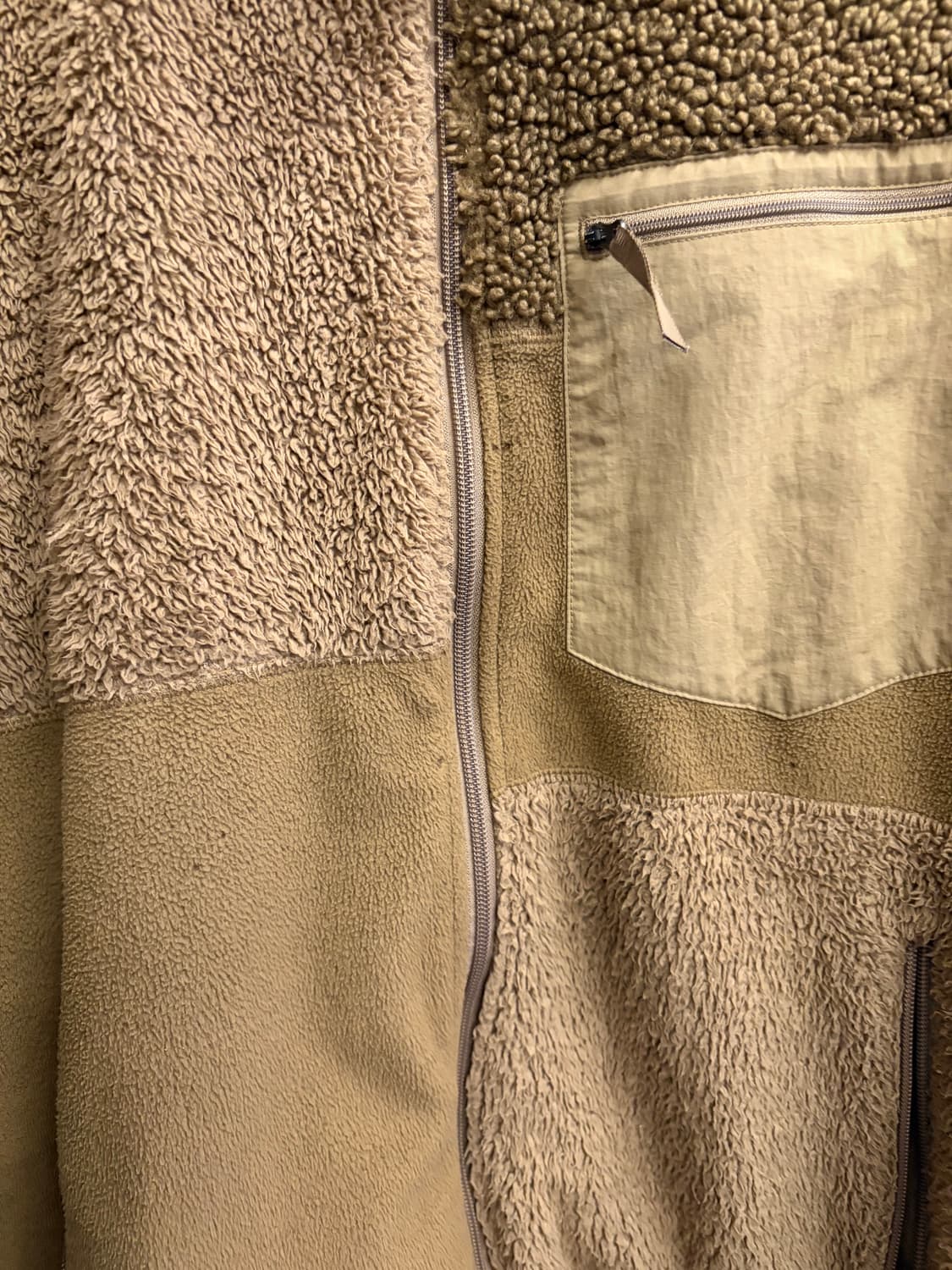 N56. 유니클로 엔지니어드 가먼츠 후리스 상품이미지4