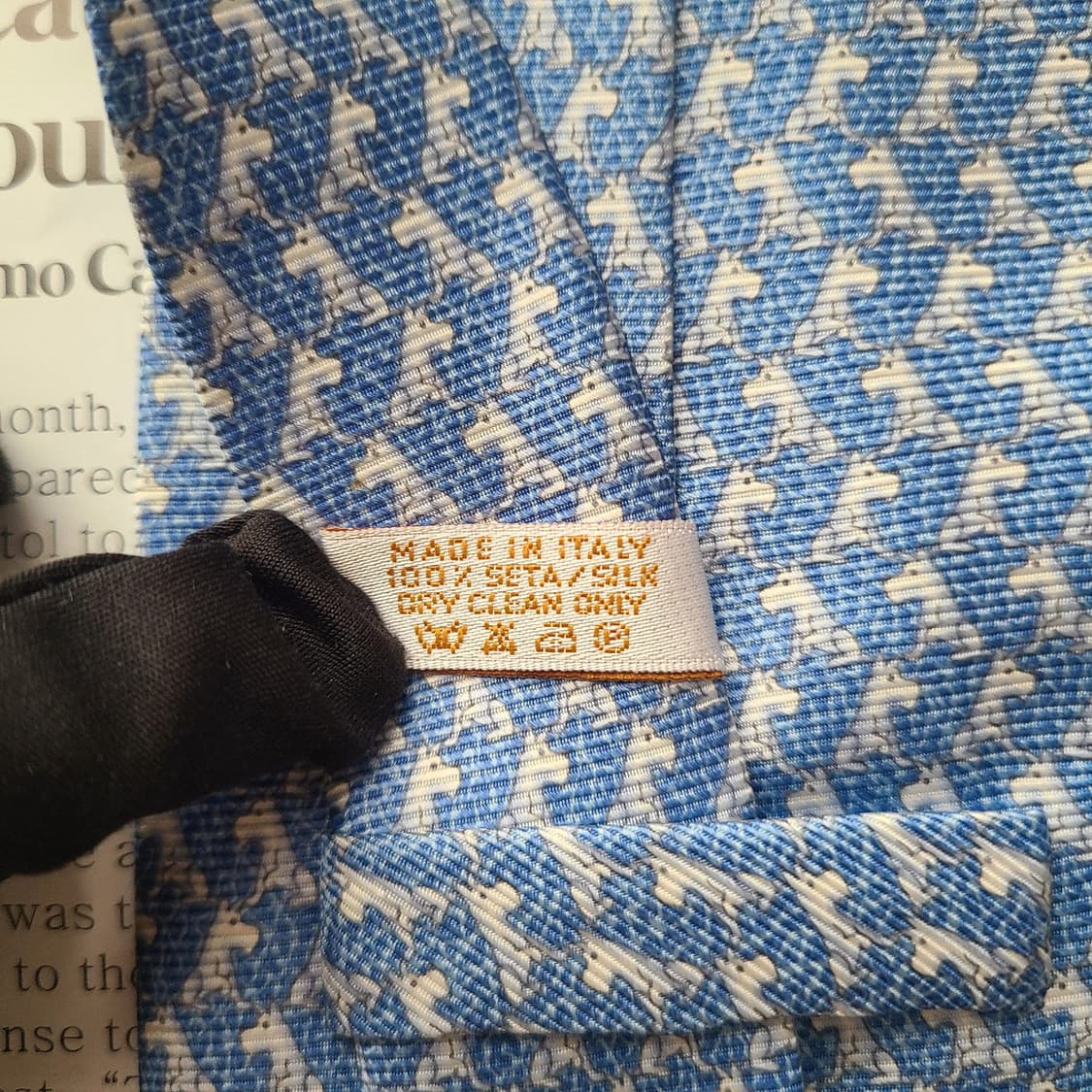 불가리 블루 애니멀 패턴 세븐폴드 넥타이 9.7cm A+~A등급 g5
 상품이미지8