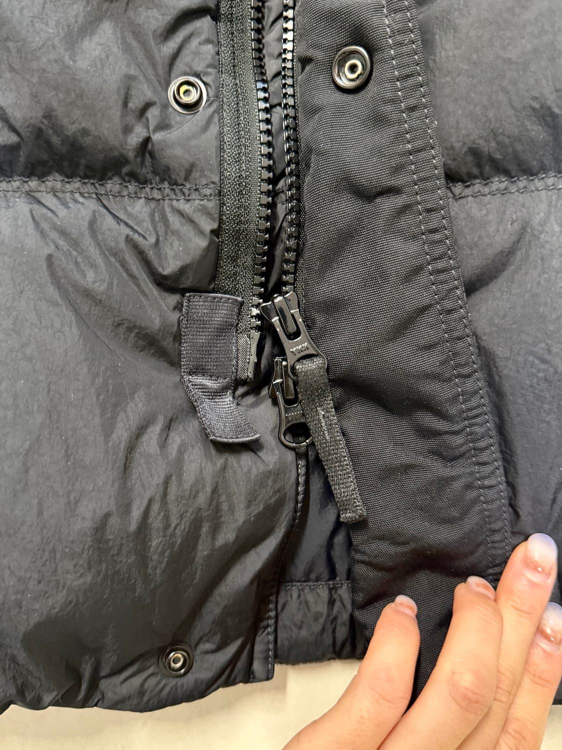 25FW 스톤아일랜드 크링클랩스 패딩 팝니다 상품이미지5