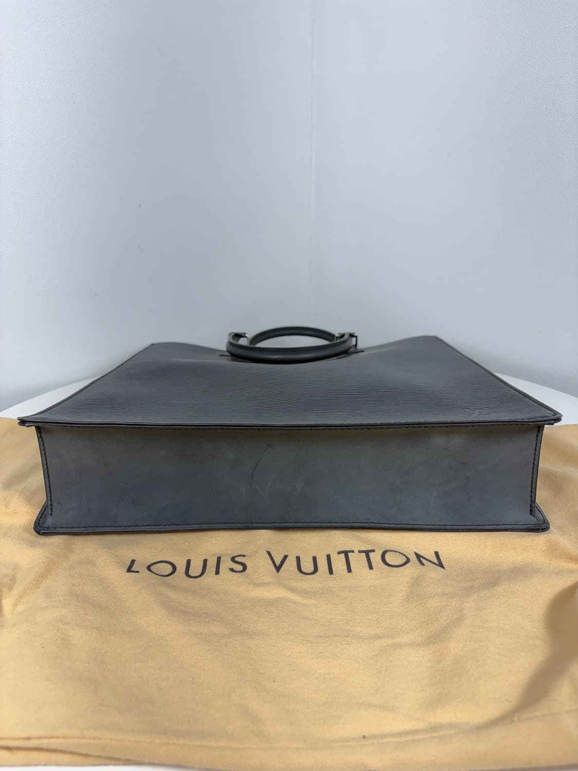 루이비통 M59082 에삐 삭플라 토트백  상품이미지5