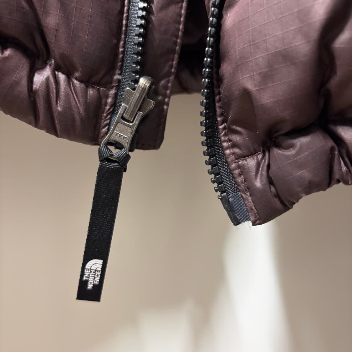 (W) 노스페이스 화이트 라벨 노벨티 눕시 다운 자켓 코코아 브라운  상품이미지3