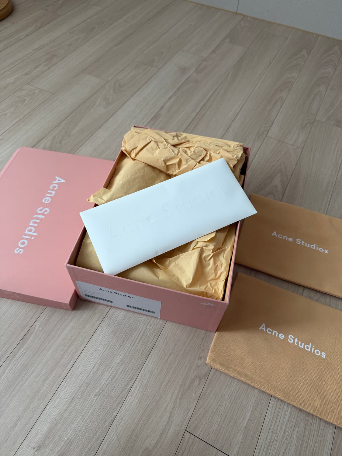 아크네 스튜디오 맨하탄 블랙 35 상품이미지7