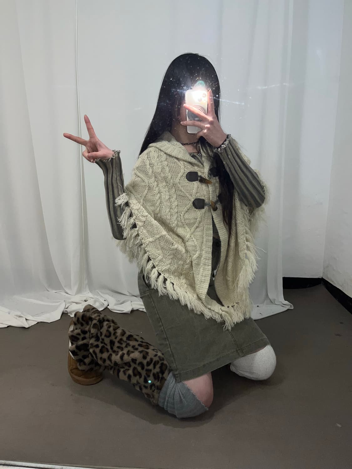 Colza 니트 프린지 후드 케이프 상품이미지2