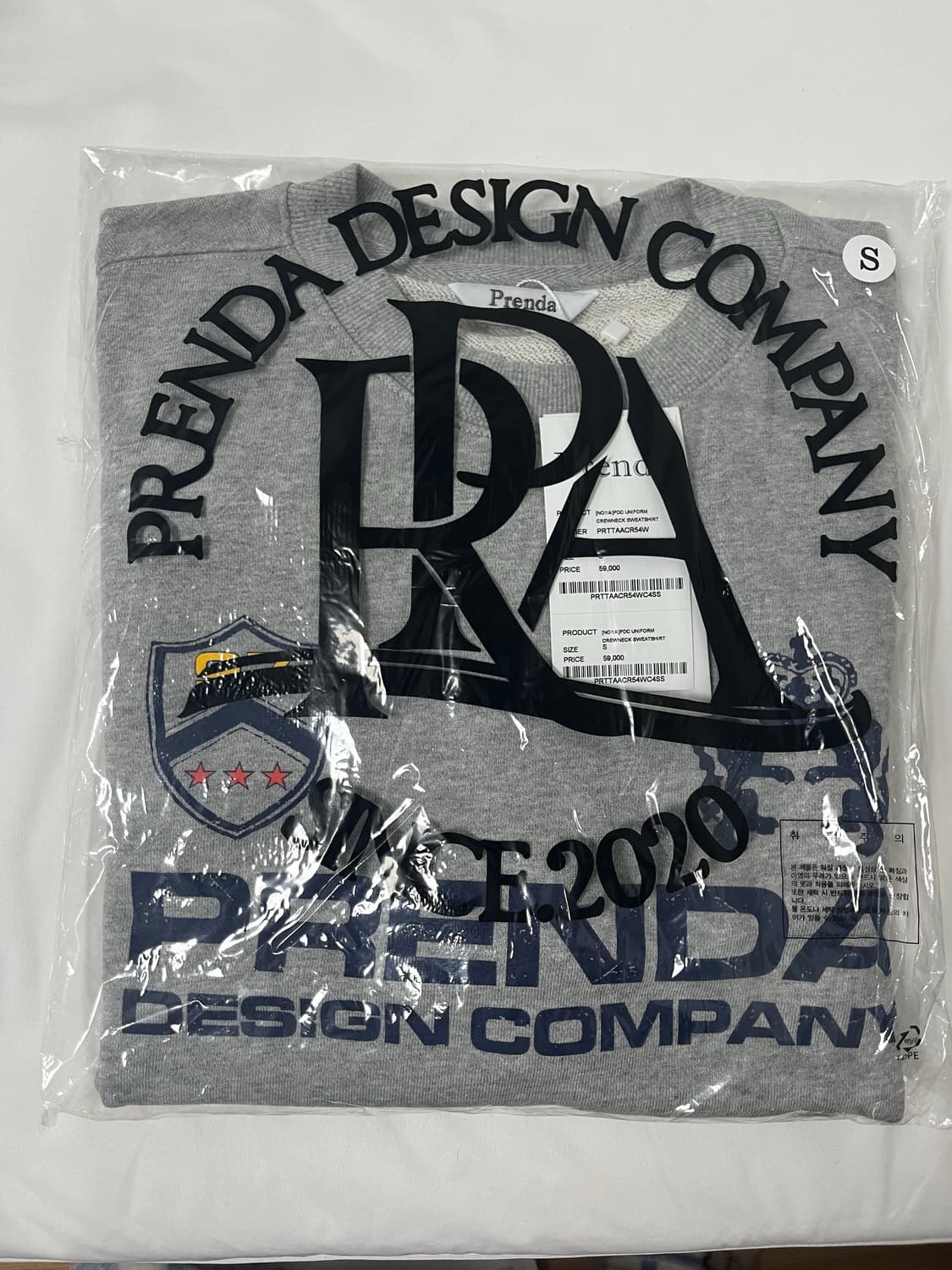 미개봉 / 새상품) 정품 프렌다 맨투맨 S사이즈 / 면 100 % 상품이미지1