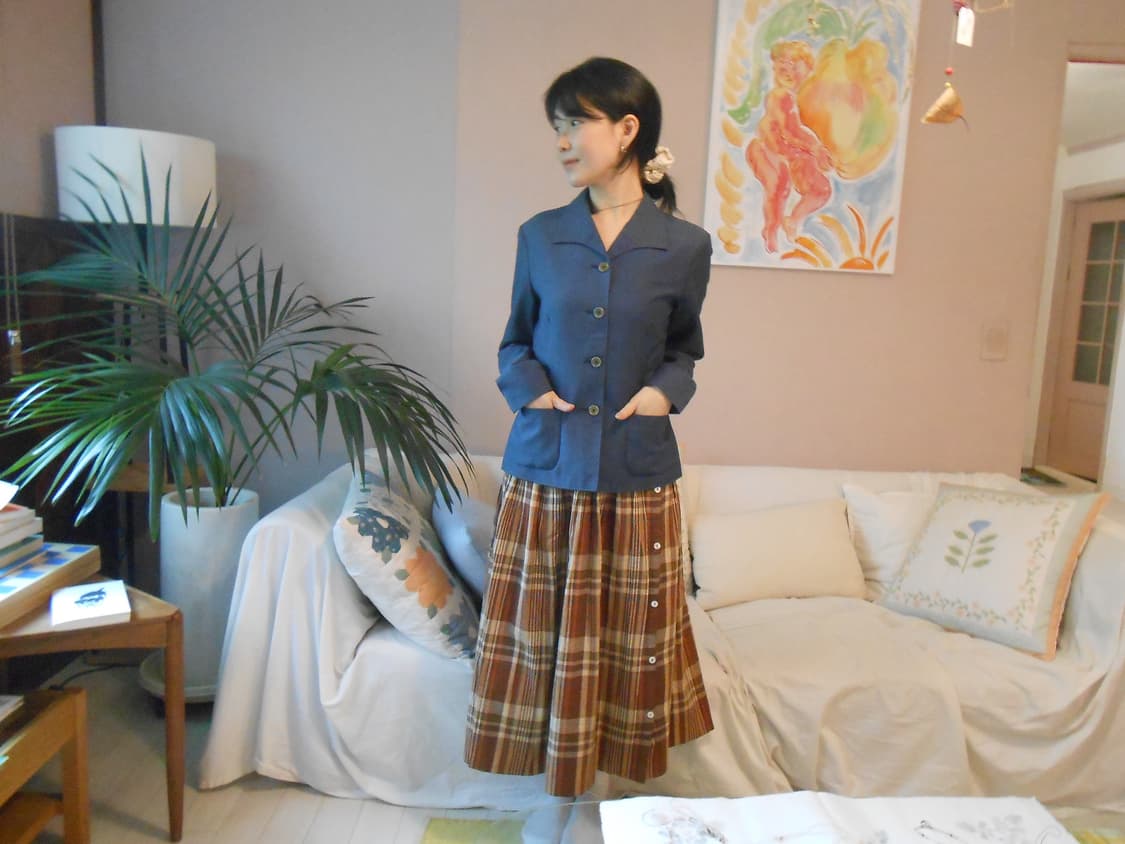 브라운 멀티 체크 단추 스커트 상품이미지3