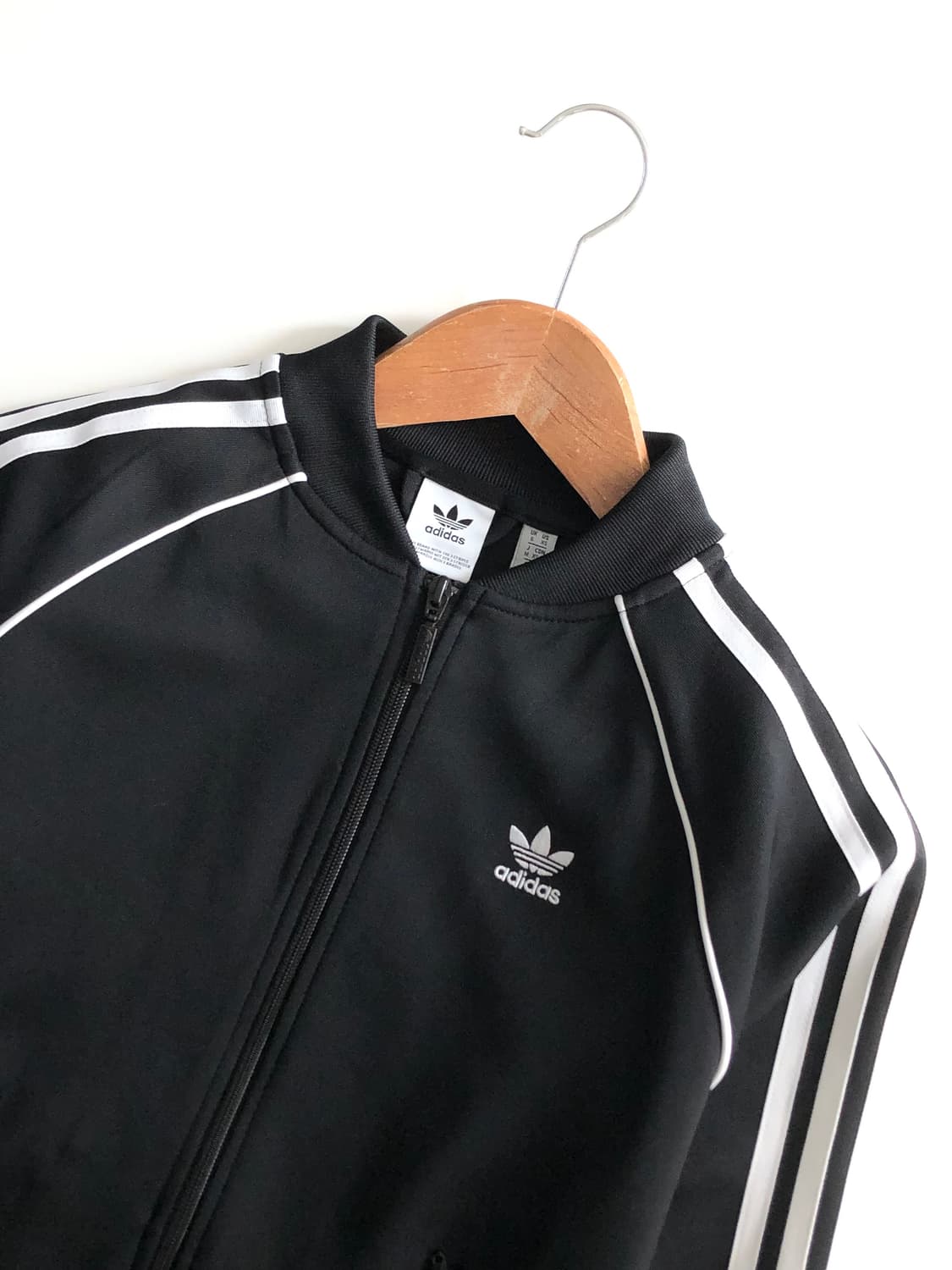 Adidas 아디다스 블랙 컬러 유로파 유넥 트랙탑 상품이미지4