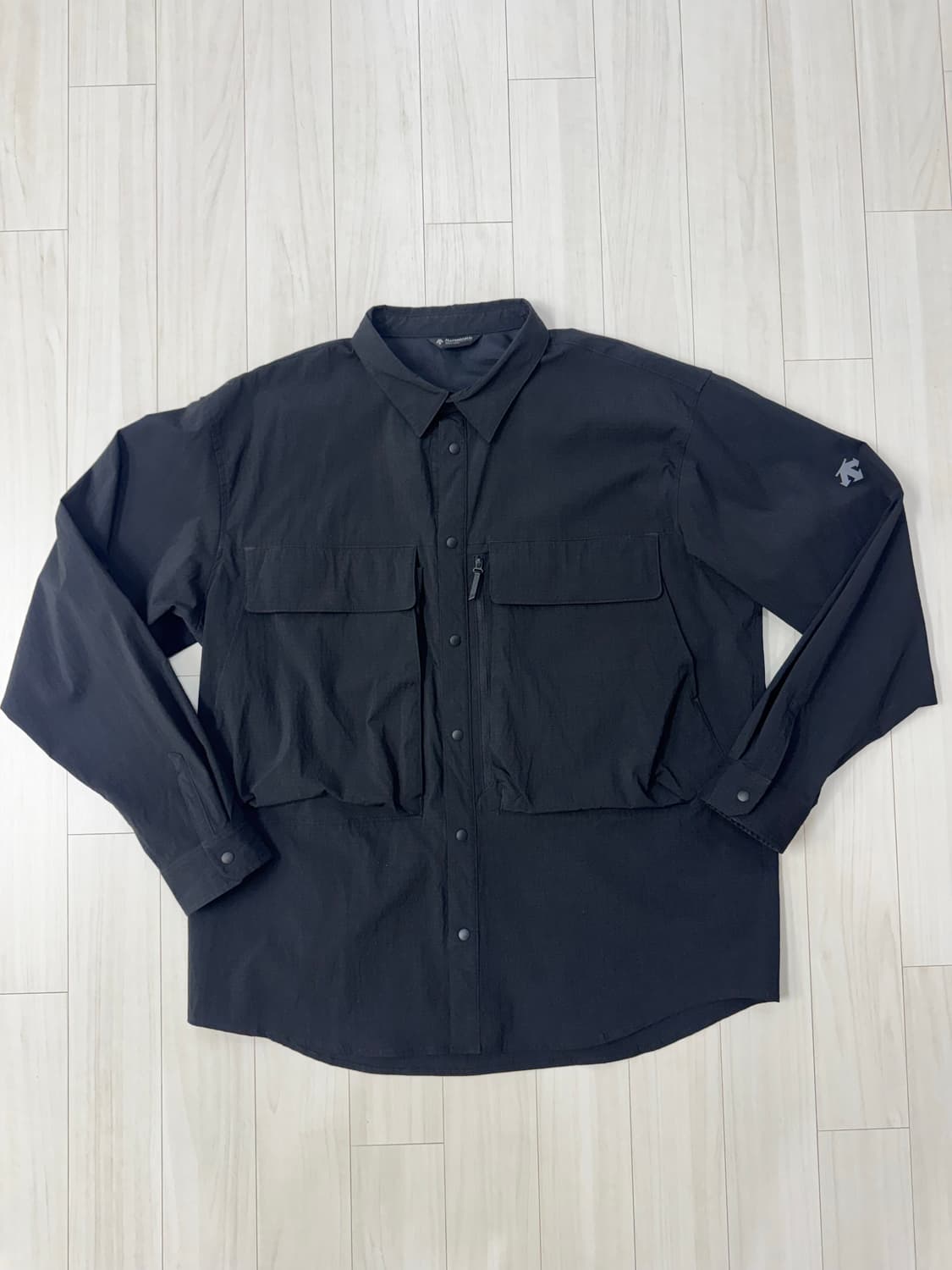 데상트 올터레인 코듀라 립스탑 셔츠자켓 상품이미지2