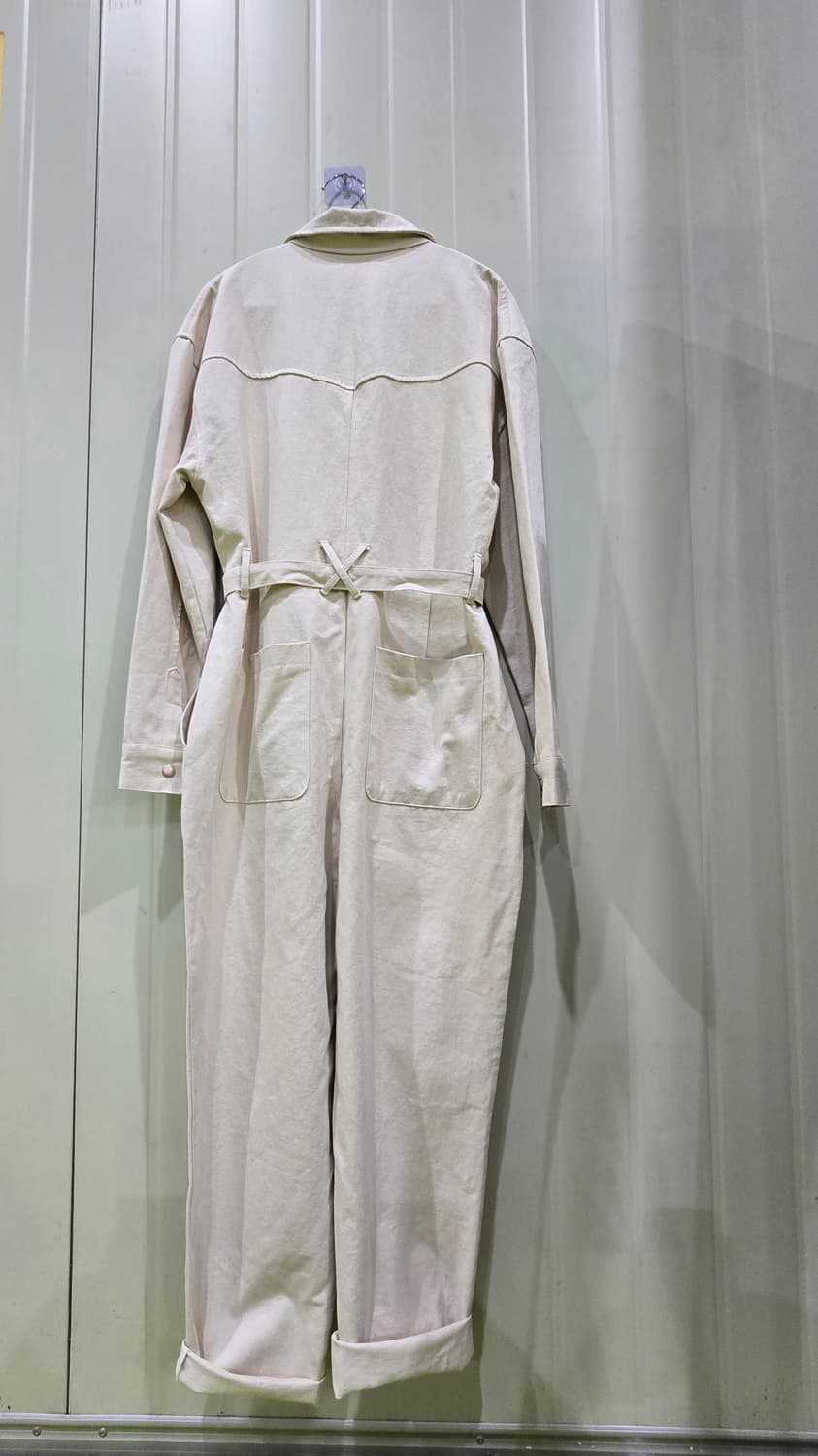 앤아더스토리즈 아이보리 점프수트 상품이미지4