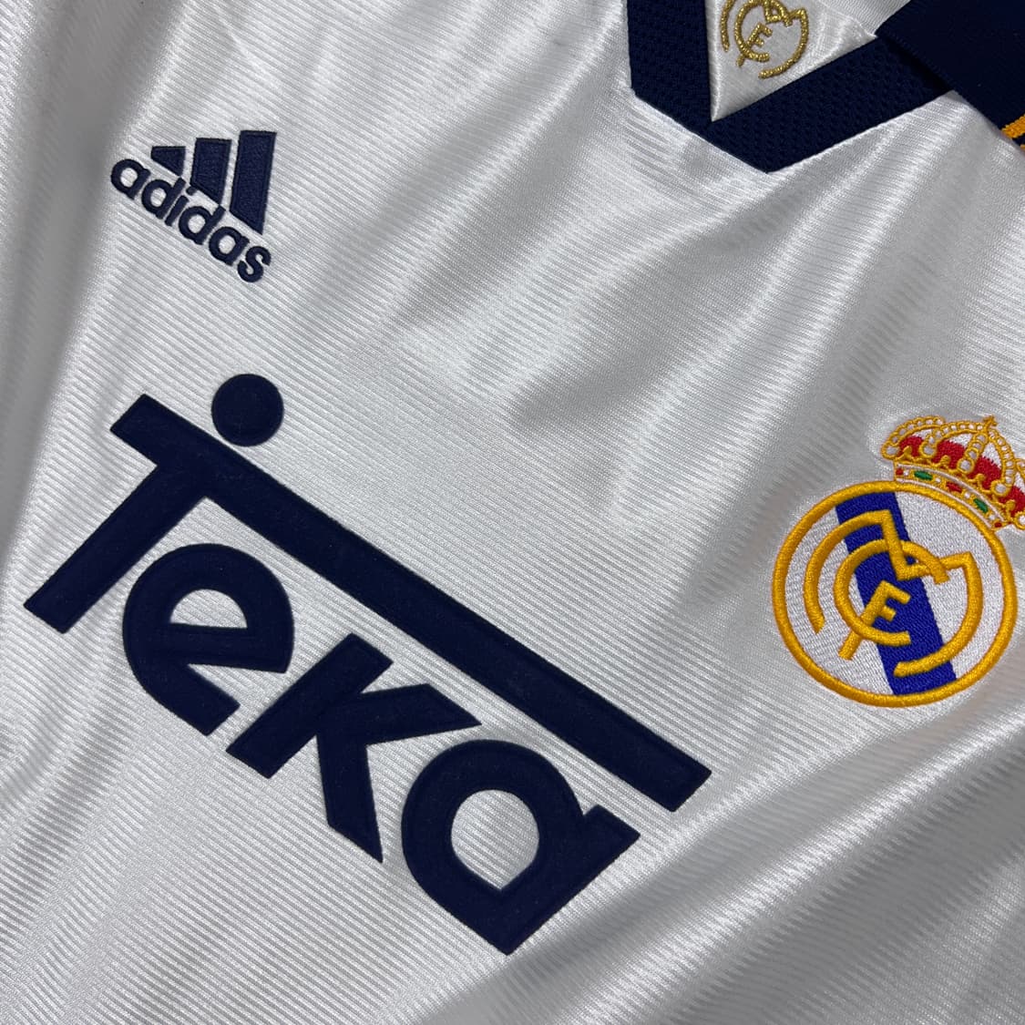 아디다스 레알마드리드 99-00 홈 유니폼(2XL) 상품이미지4