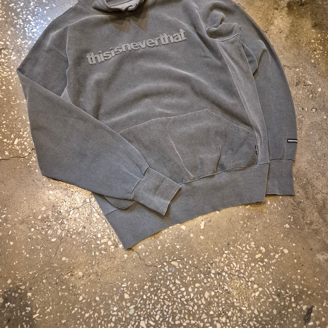 M 디스이즈네버댓 피그먼트워싱 오버핏 맨투맨  상품이미지7