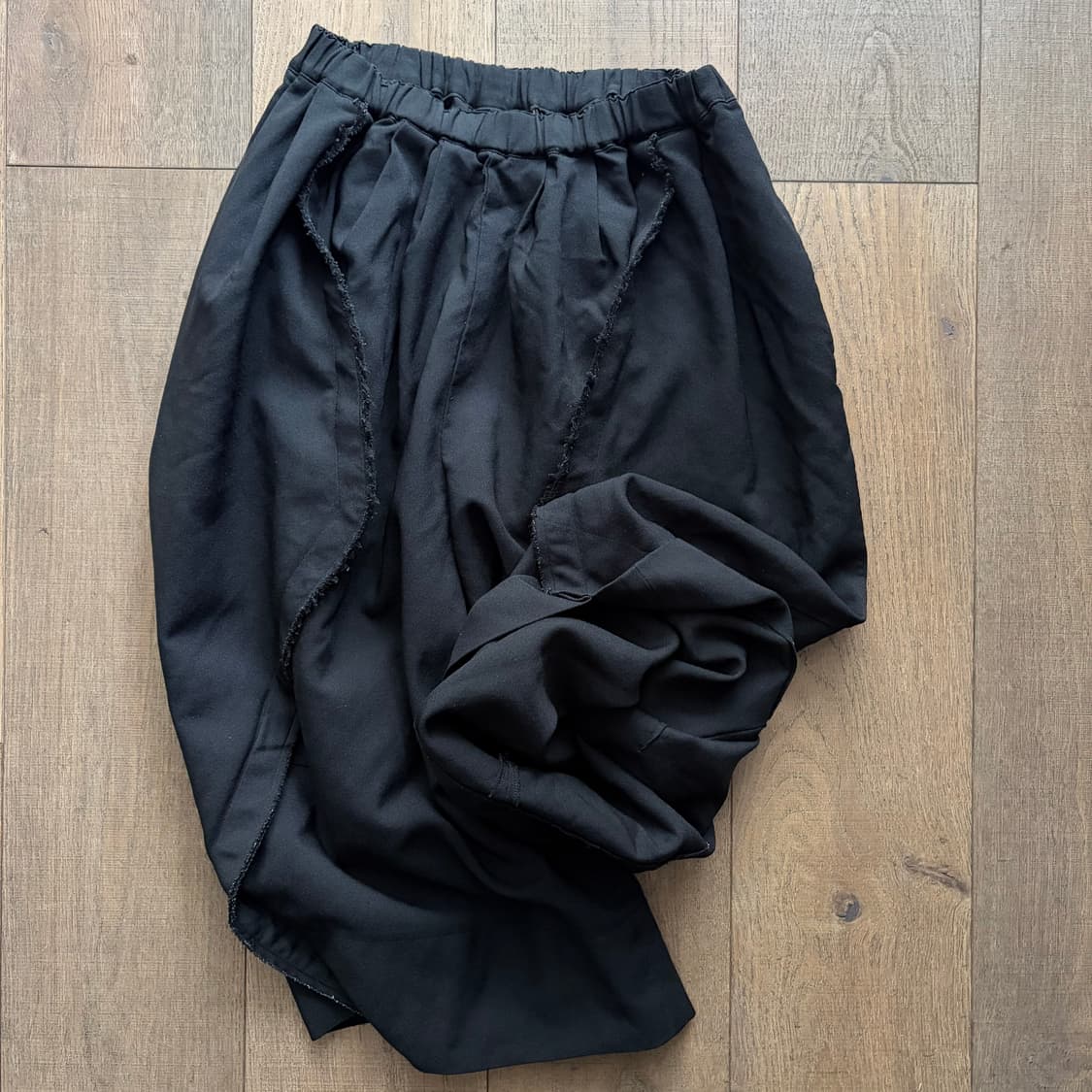 Distressed Ruffle Transformed Pants 상품이미지7