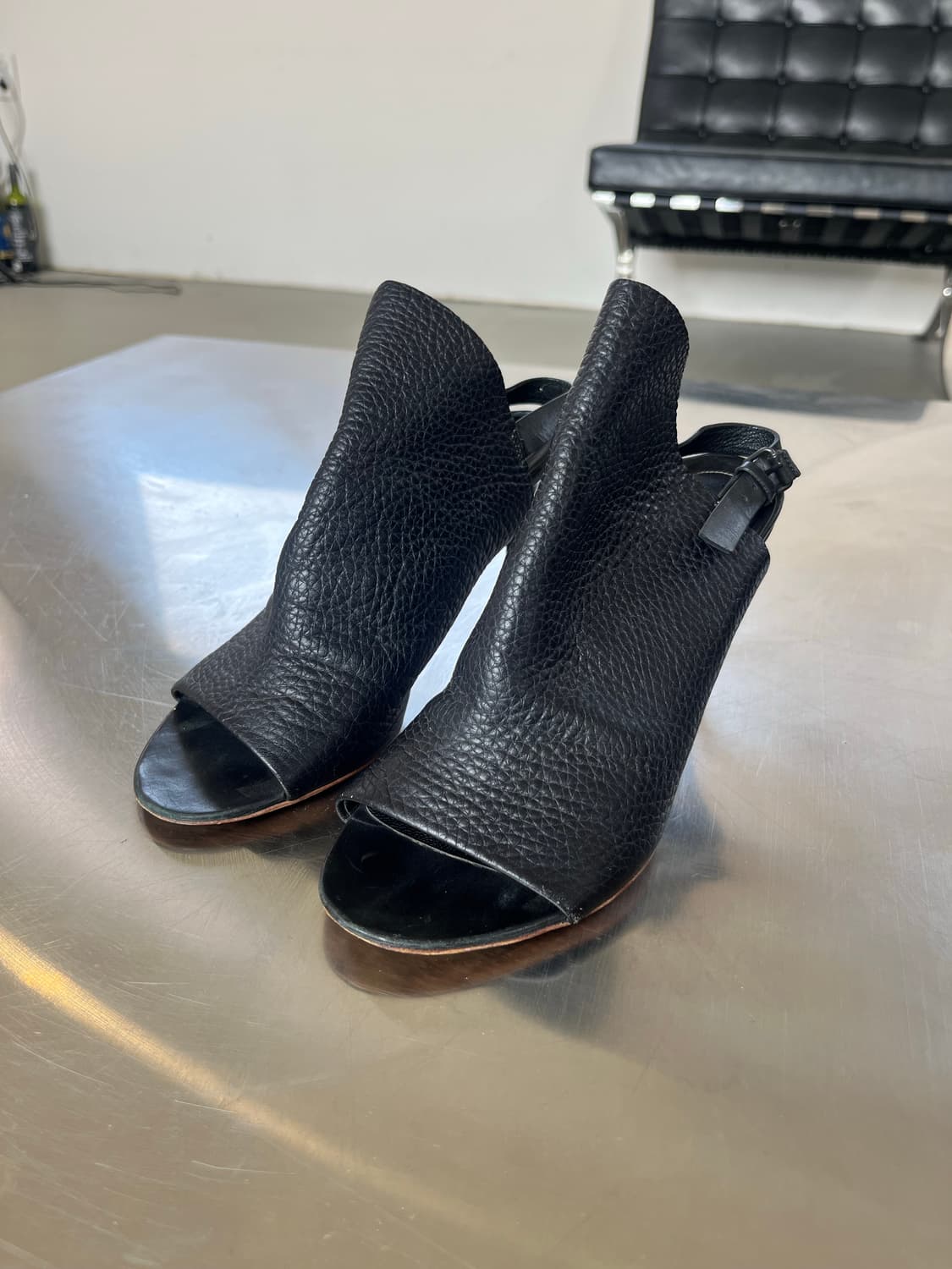 Balenciaga leather mule 상품이미지8