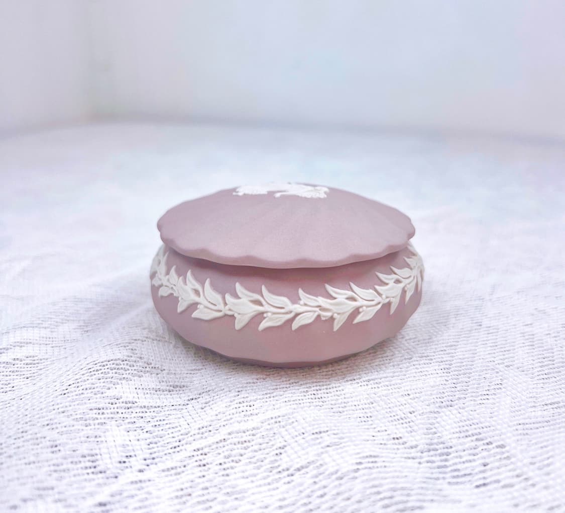 [영국엔틱] 웨지우드 제스퍼웨어 댄싱아워 원형 트링킷박스 보석함_라일락 상품이미지6