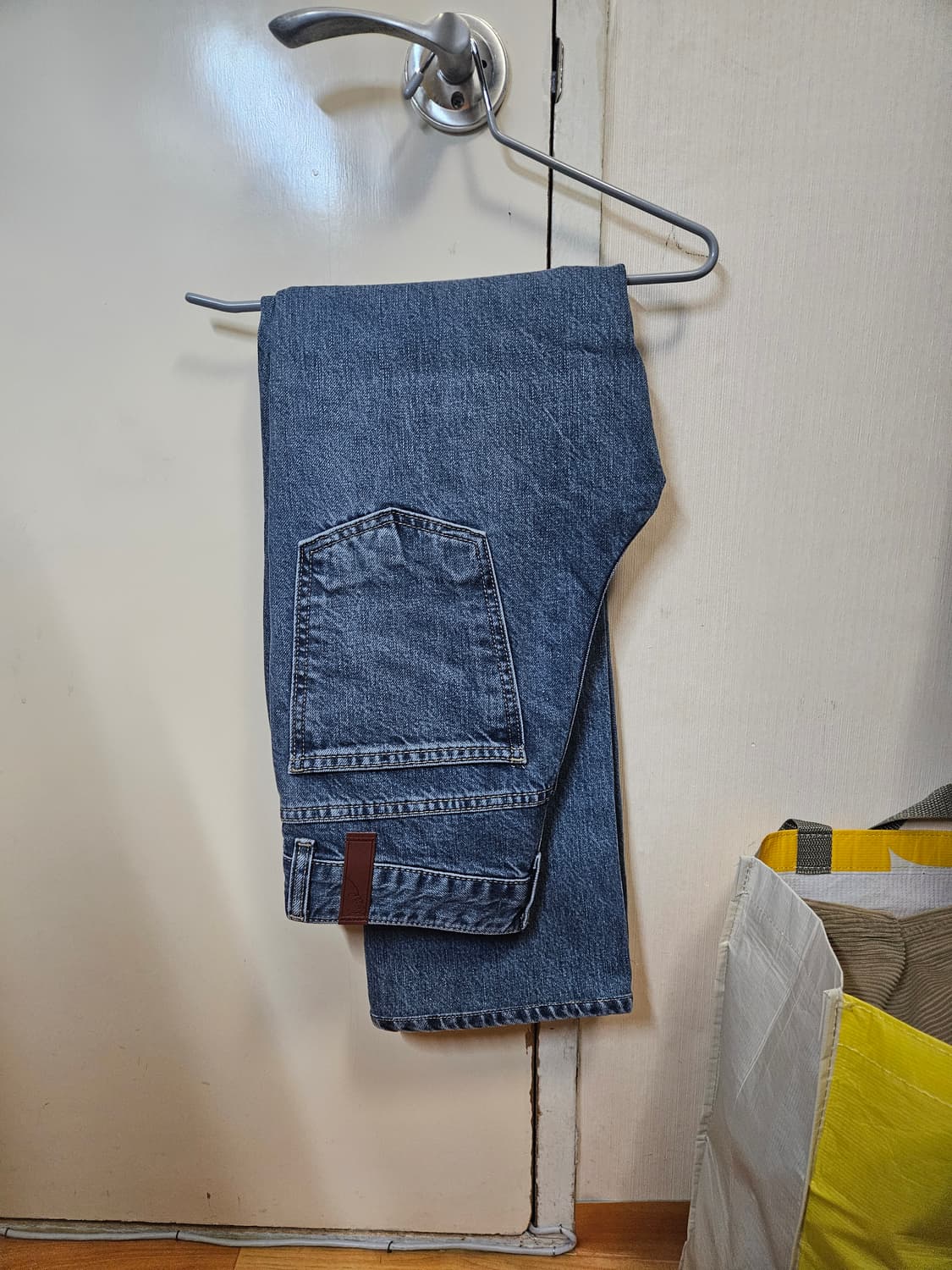 44) 엘무드 테리 워시드 플레어 데님 팬츠 미들 블루 상품이미지2