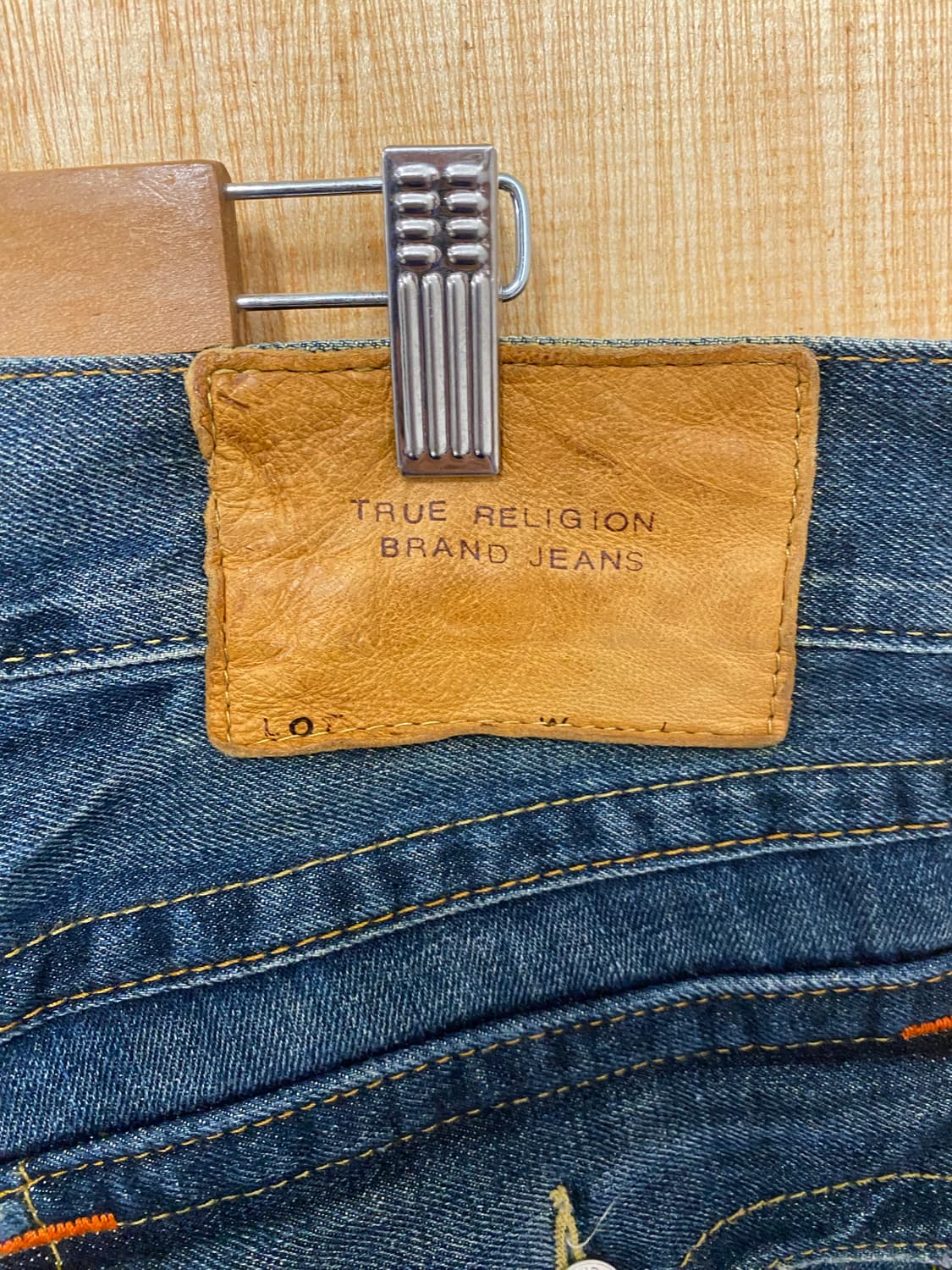 TRUE RELIGION boots-cut denim pants 상품이미지9