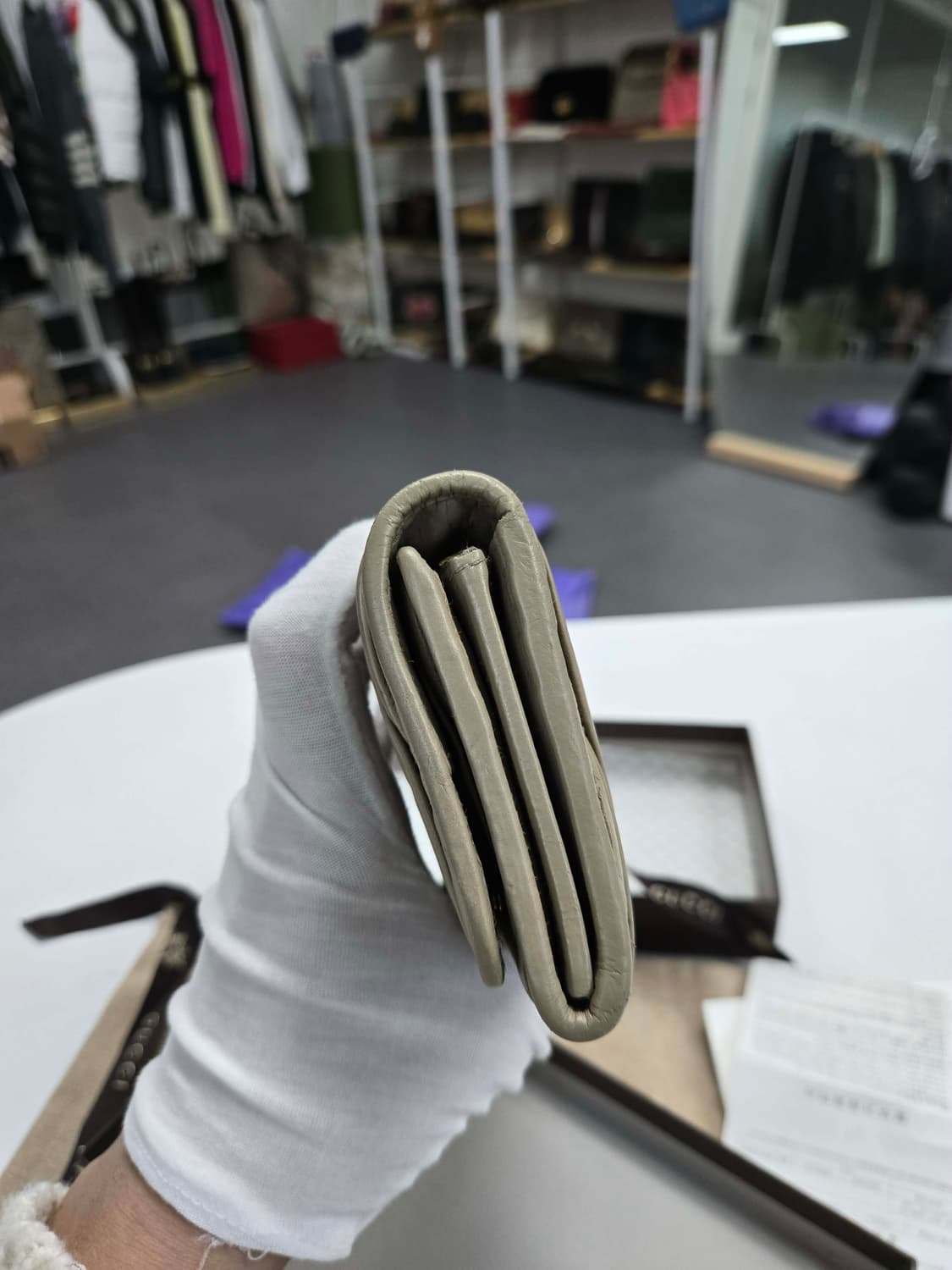 [40%할인] 미우미우 마테라쎄 장지갑 상품이미지4