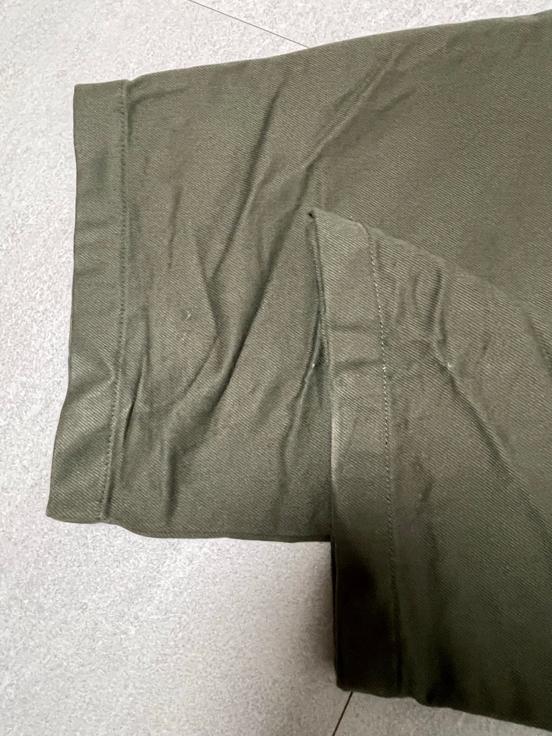 유니클로u 와이드핏 치노팬츠 85 상품이미지3