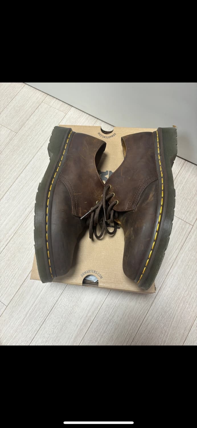 닥터마틴 1461 크레이지홀스 브라운 260 uk7 상품이미지4
