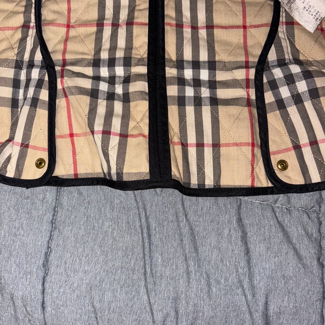 버버리 블랙 체크패턴 다이아몬드 퀼팅 투웨이 자켓 재킷 상품이미지4