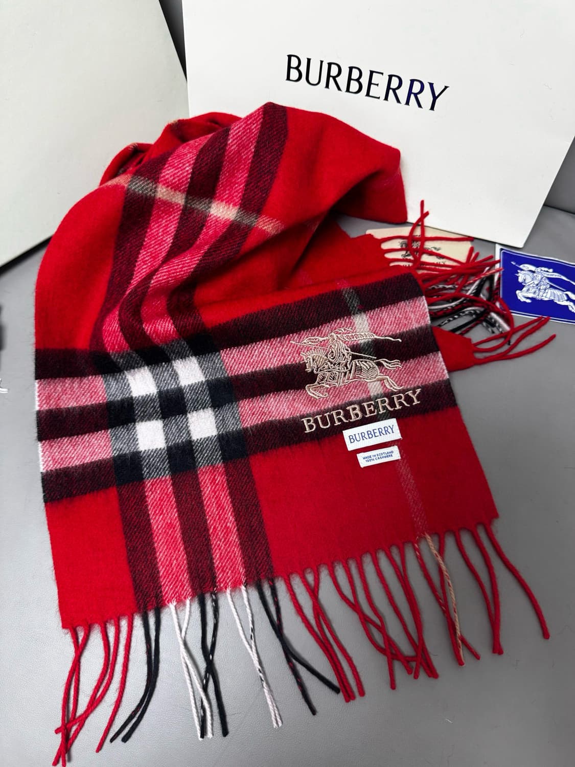 버버리숙녀 리버서블 스카프100% 램스울
 상품이미지2