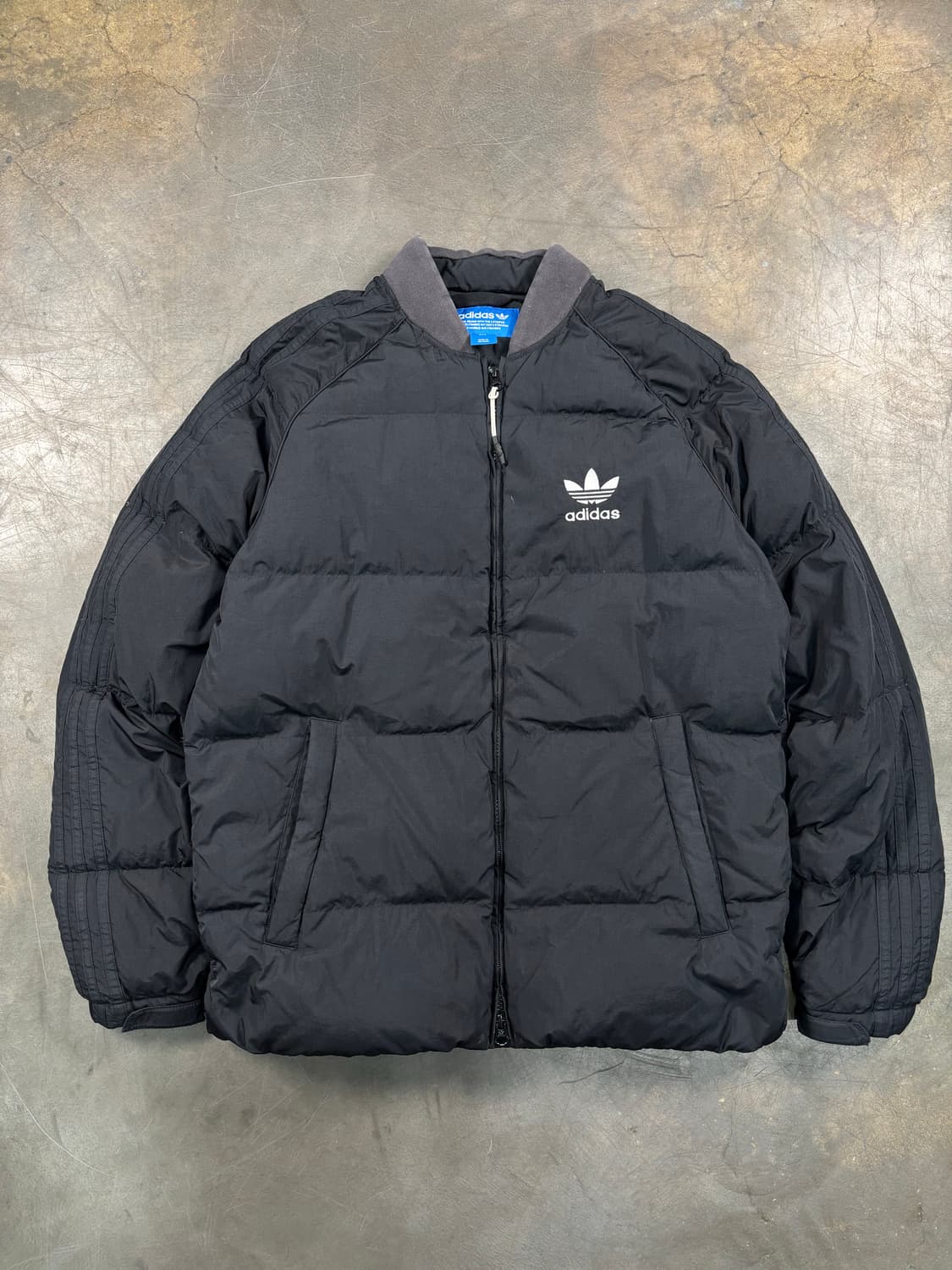 아디다스 슈퍼스타 다운 패딩 상품이미지1