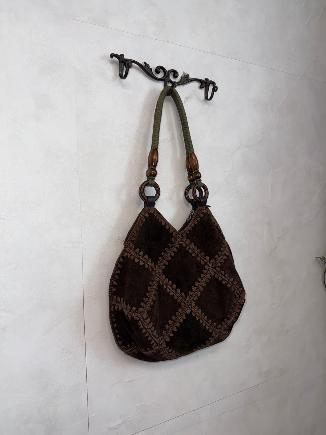 Dark brown bohemian suede stitch 숄더백 상품이미지2