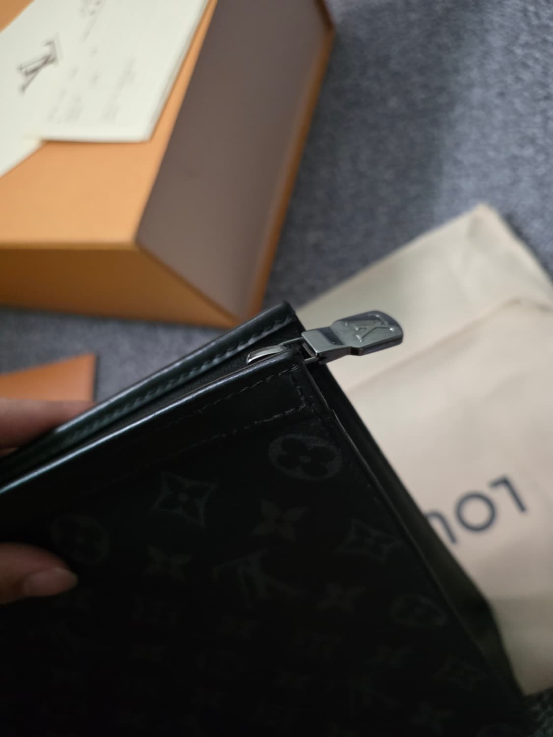 [새상품급/풀구성] 루이비통 포쉬트 보야주 클러치 mm 상품이미지3
