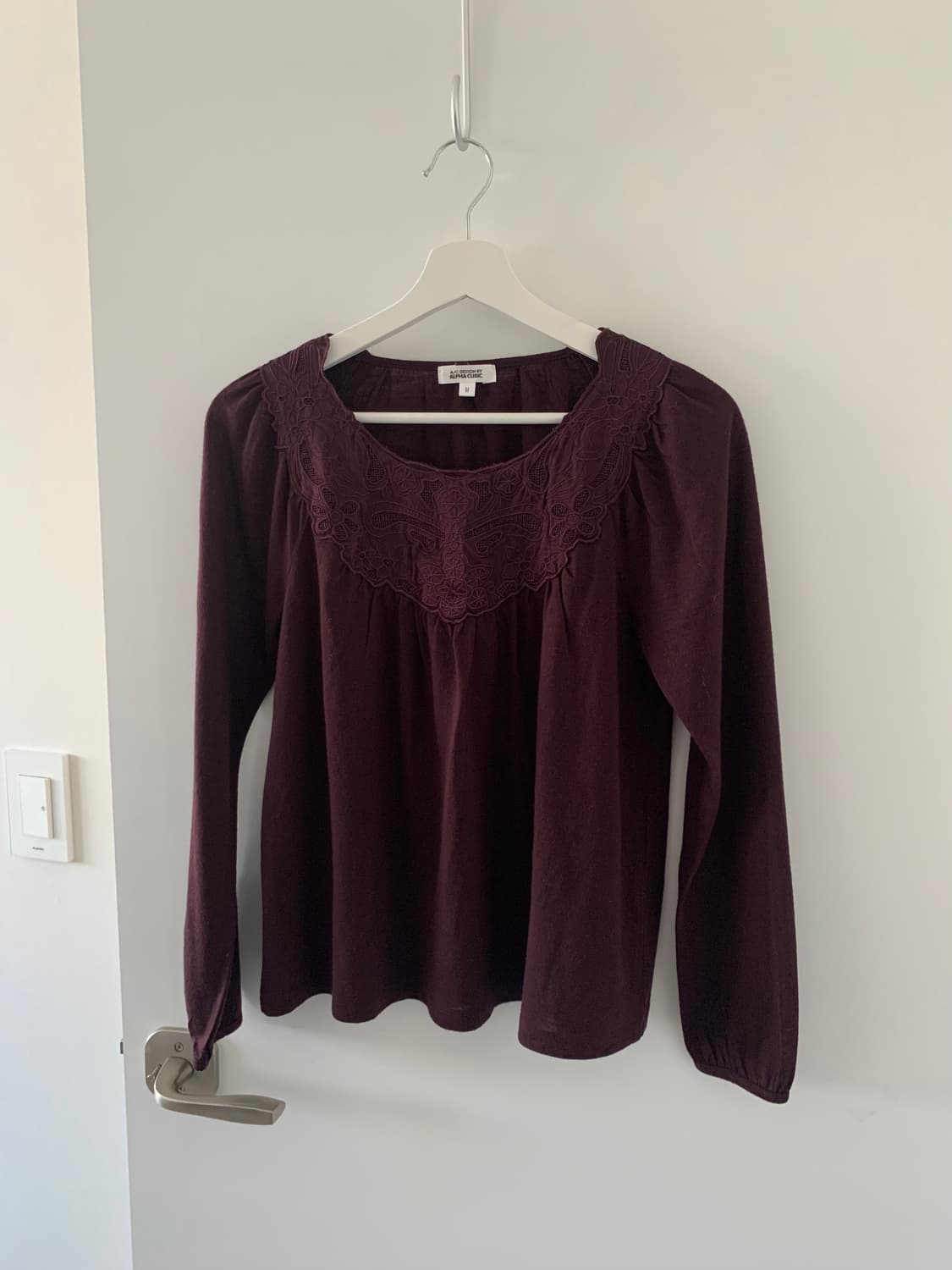 자주 레이스 슬리브 상품이미지1