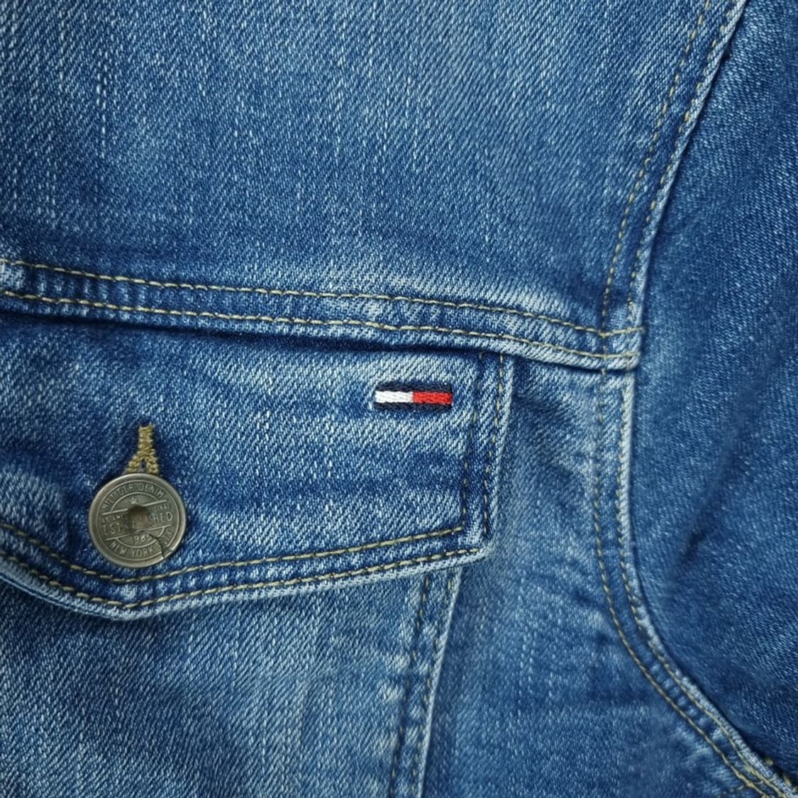 [타미힐피거] 빈티지 워시드 슬림핏 데님 자켓 M19149 상품이미지6