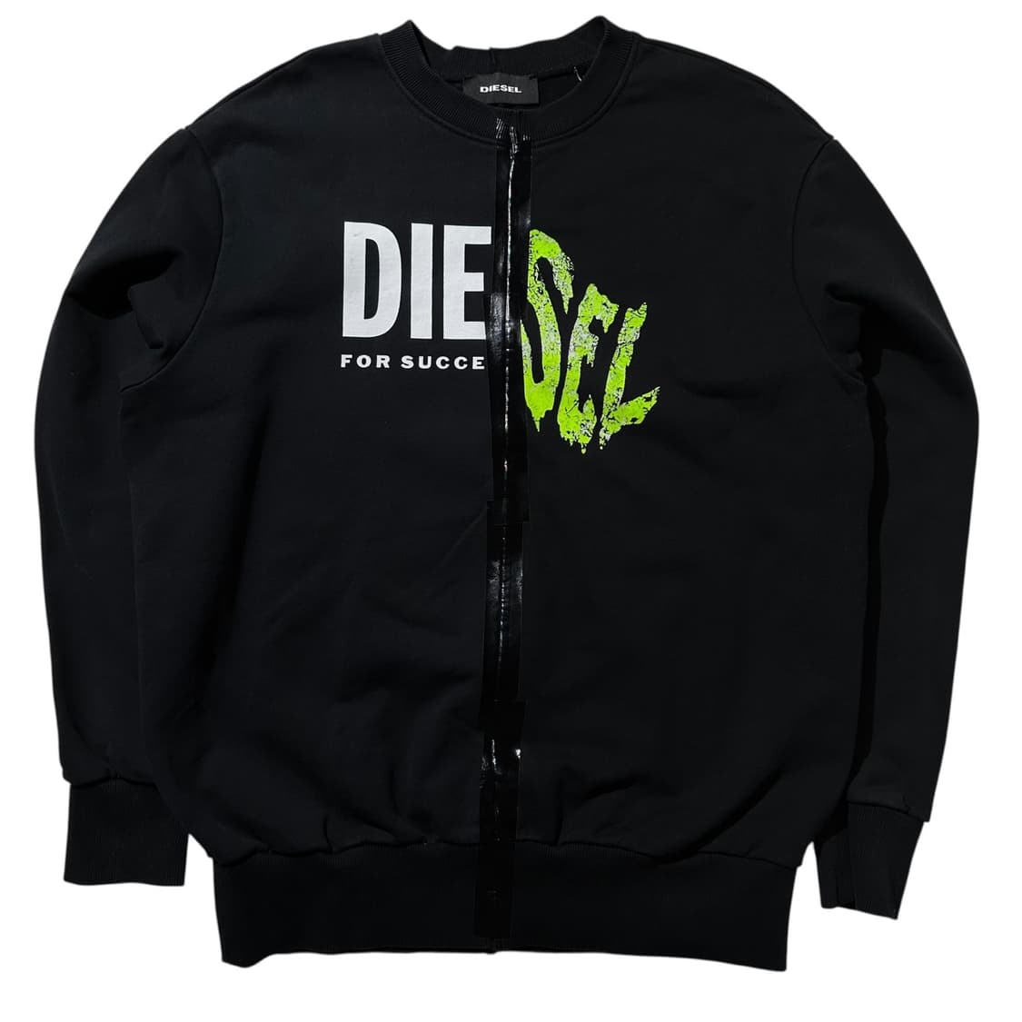 디젤 로고 스플릿 맨투맨 상품이미지1