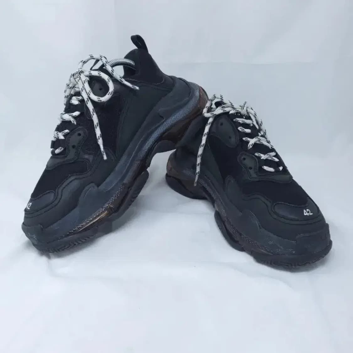 발렌시아가 트리플 블랙 스니커즈 275 상품이미지9