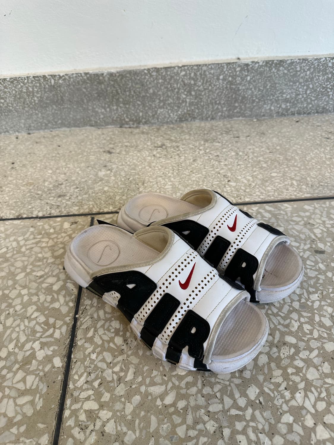 Nike Air More Uptempo Slide 상품이미지3